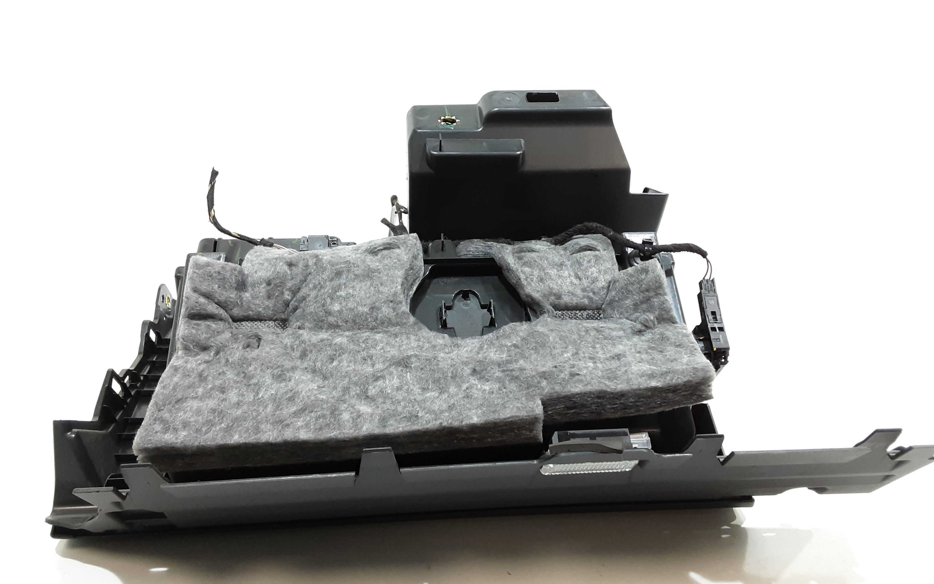 Cassetto porta oggetti AUDI Q5 Serie (FYB)