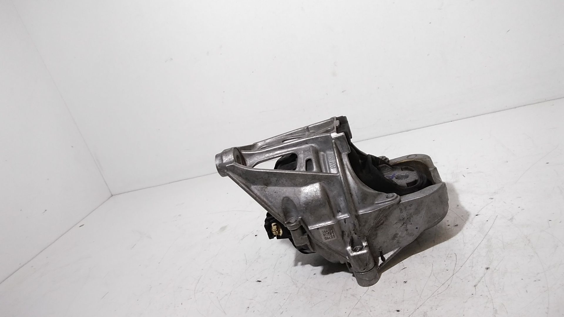 Supporto motore AUDI Q5 Serie (FYB)