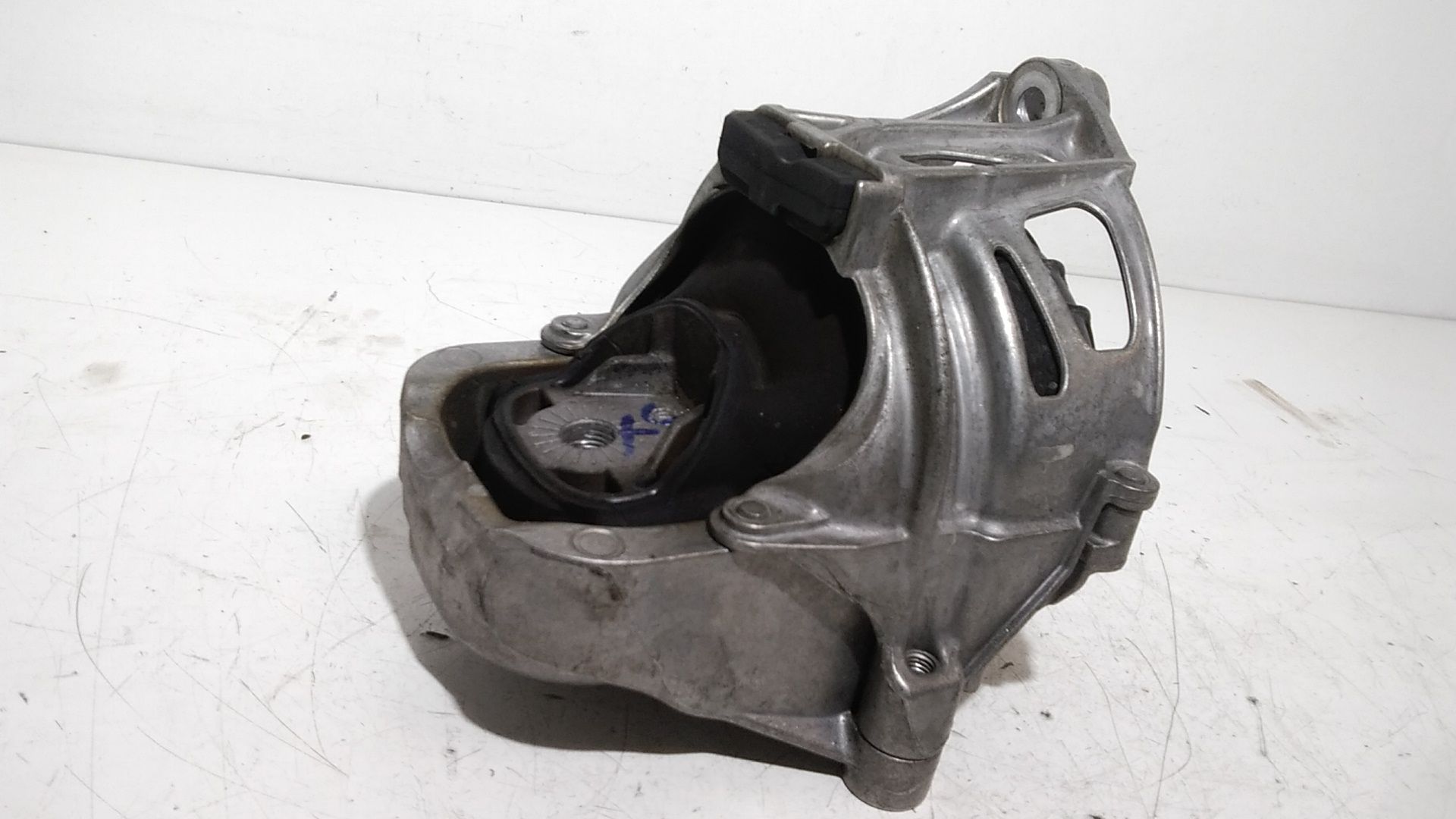 Supporto motore AUDI Q5 Serie (FYB)