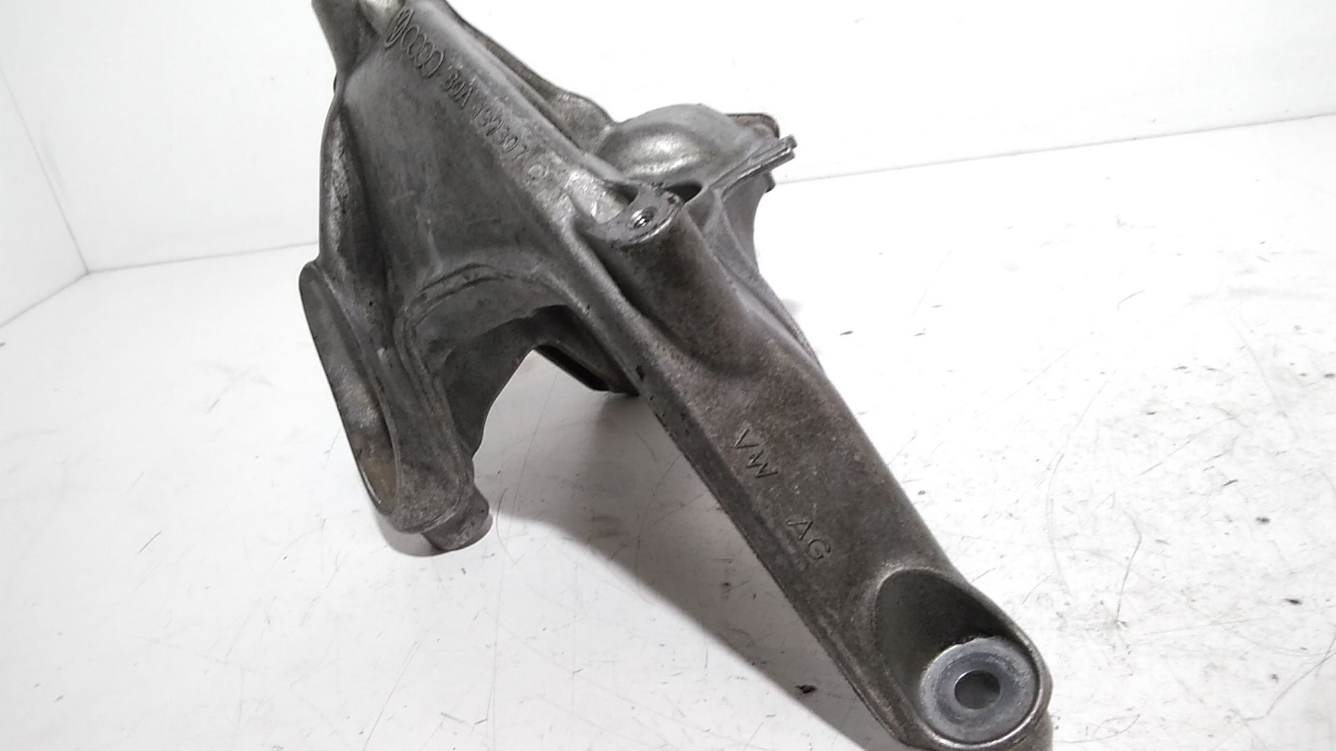 Supporto motore AUDI Q5 Serie (FYB)