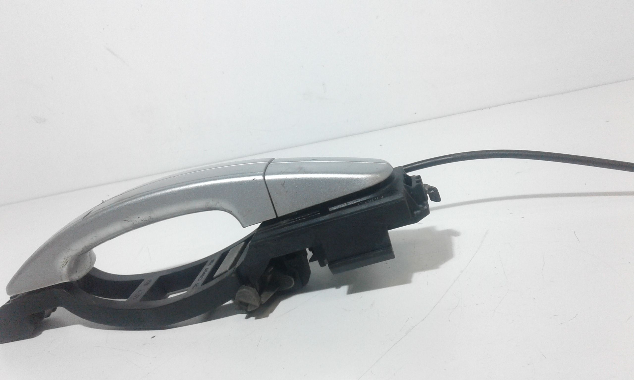 Maniglia esterna Posteriore Sinistra FORD C - Max Serie (03>07)