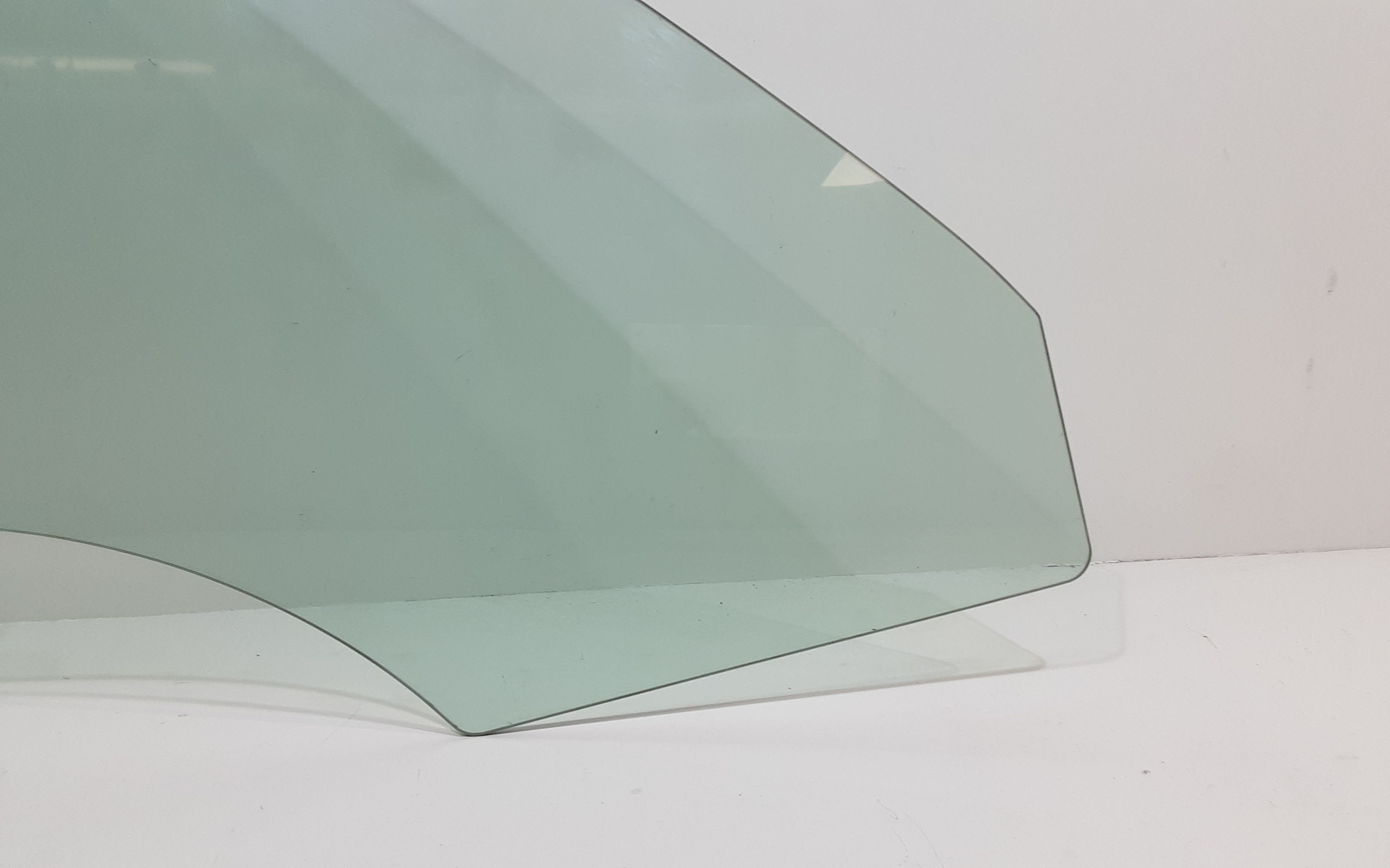 Vetro scendente anteriore destro FORD Mustang Serie