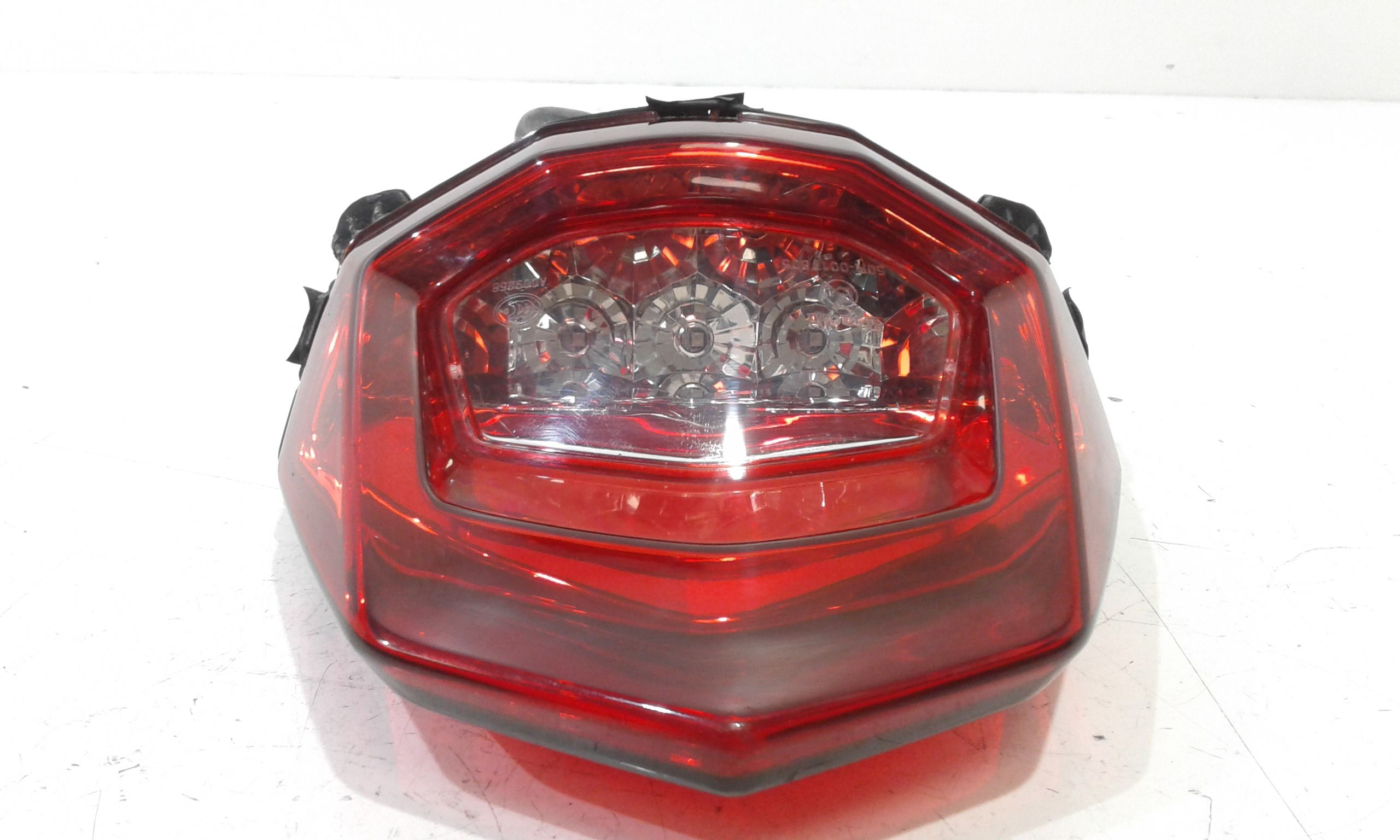 Stop posteriore BENELLI BN 302 300cc (16>19)