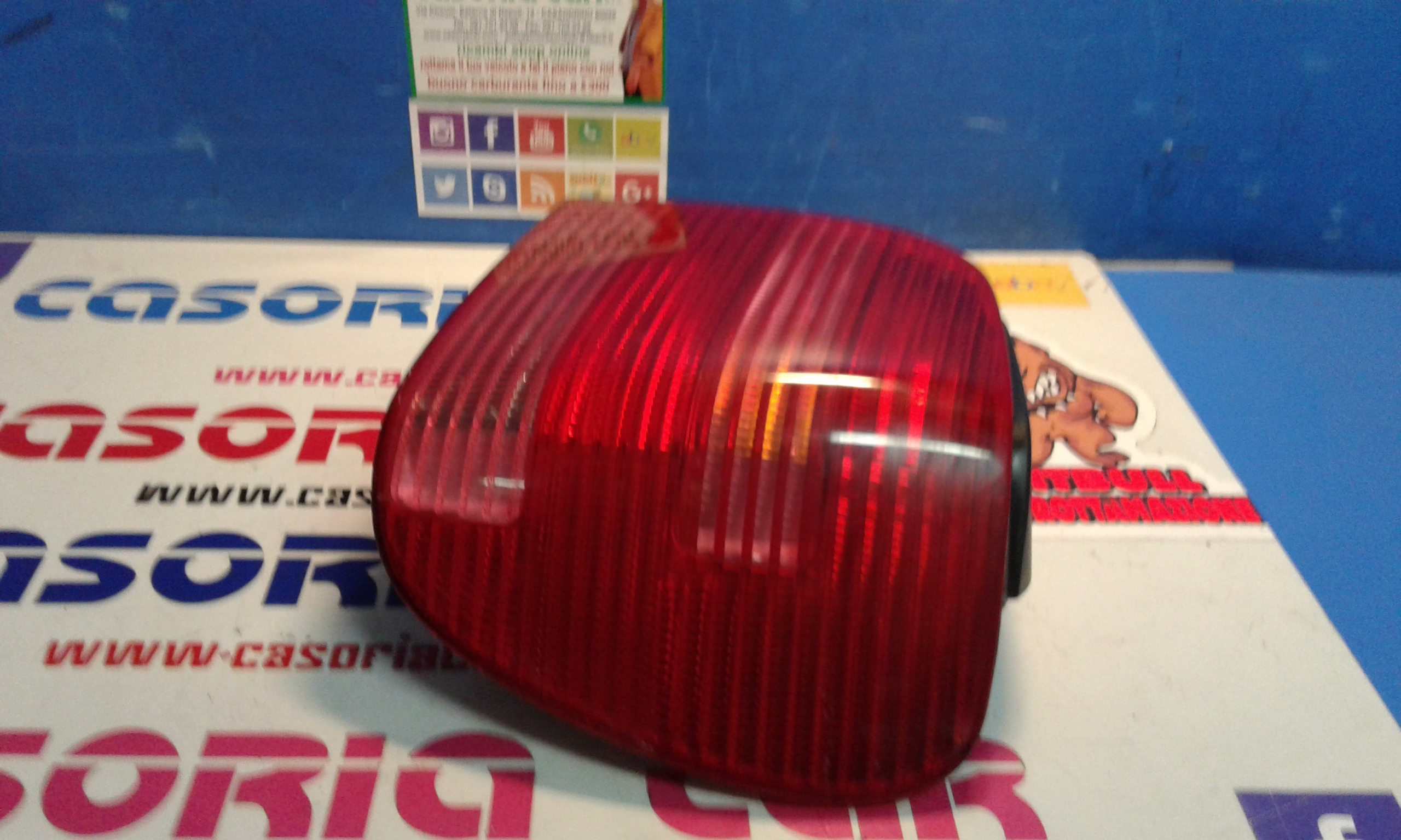 Stop posteriore Destro Passeggero VOLKSWAGEN Polo 4 Serie