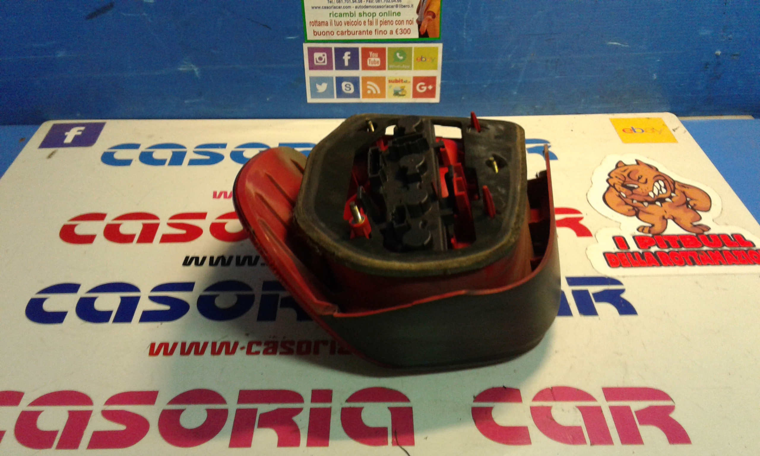 Stop Posteriore sinistro lato Guida VOLKSWAGEN Polo 4 Serie