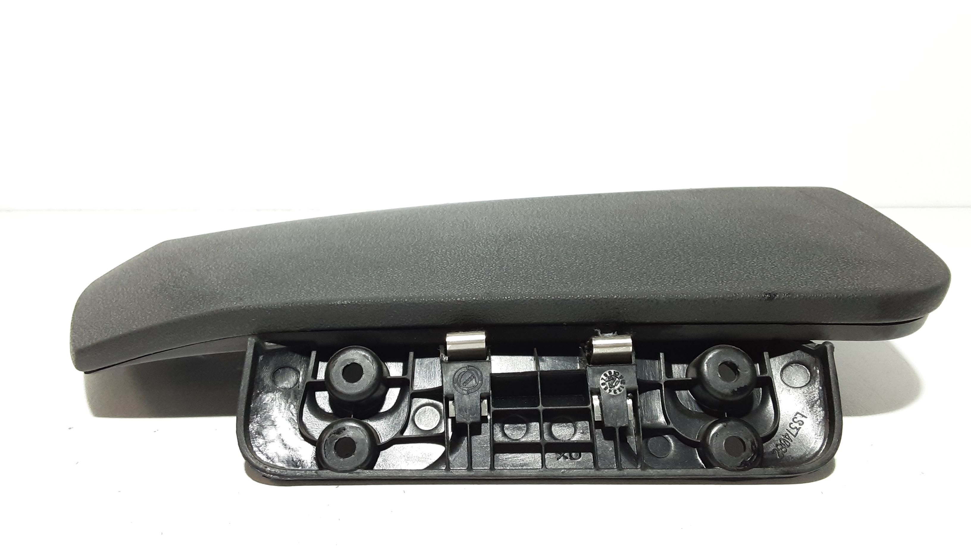 Sportellino porta oggetti