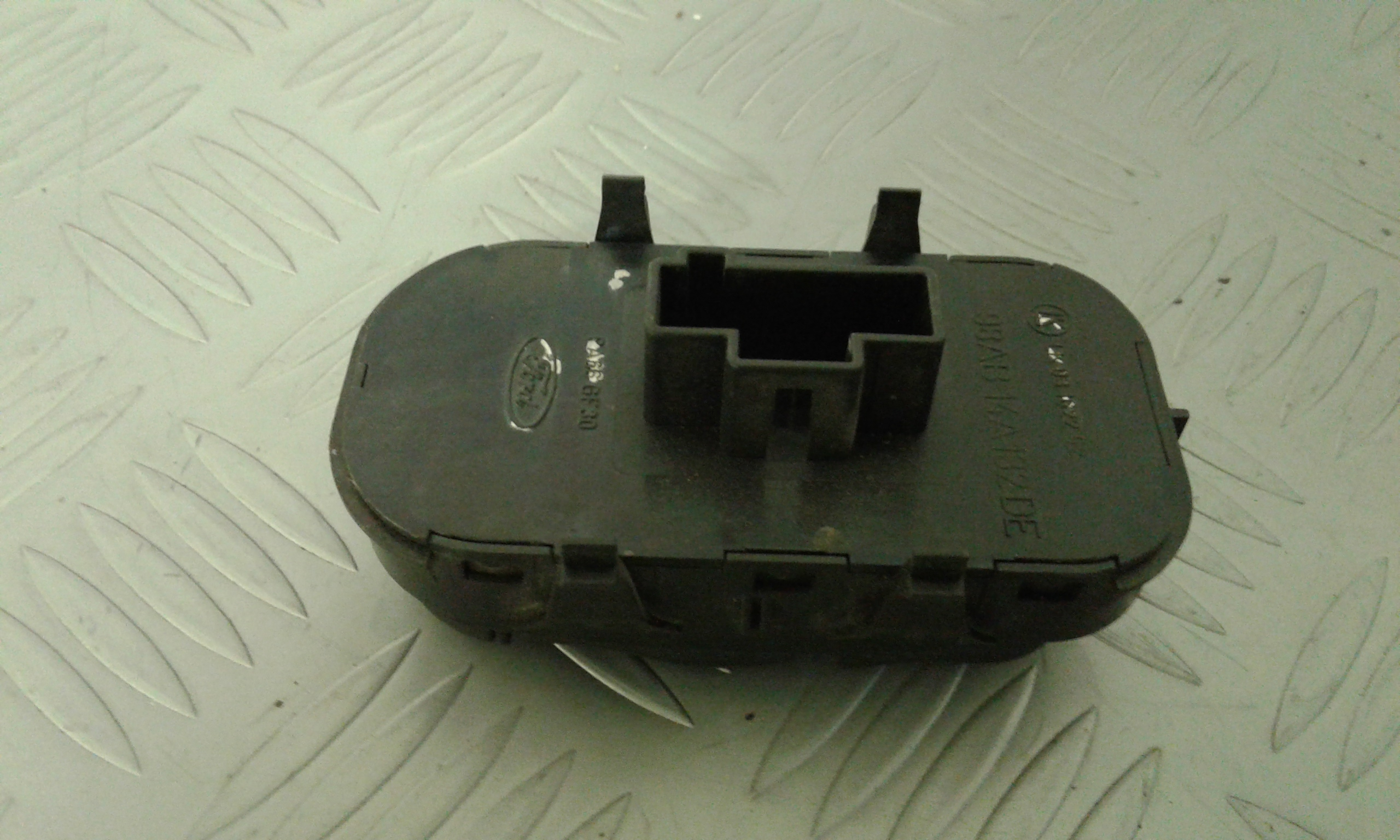 Pulsantiera Anteriore Destra Passeggero FORD Focus Berlina 1 Serie