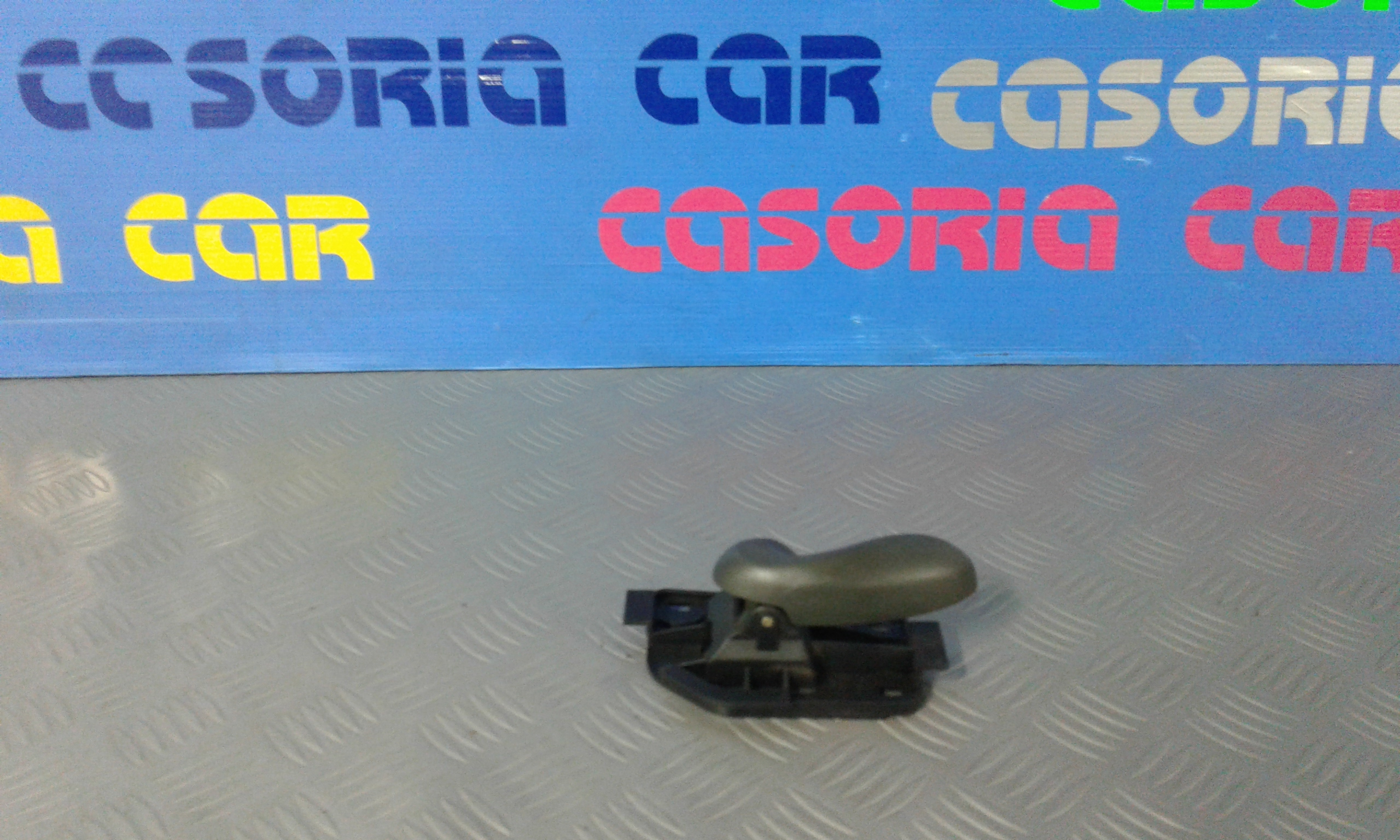 Maniglia interna anteriore Sinistra FIAT Punto Berlina 5P 3 Serie