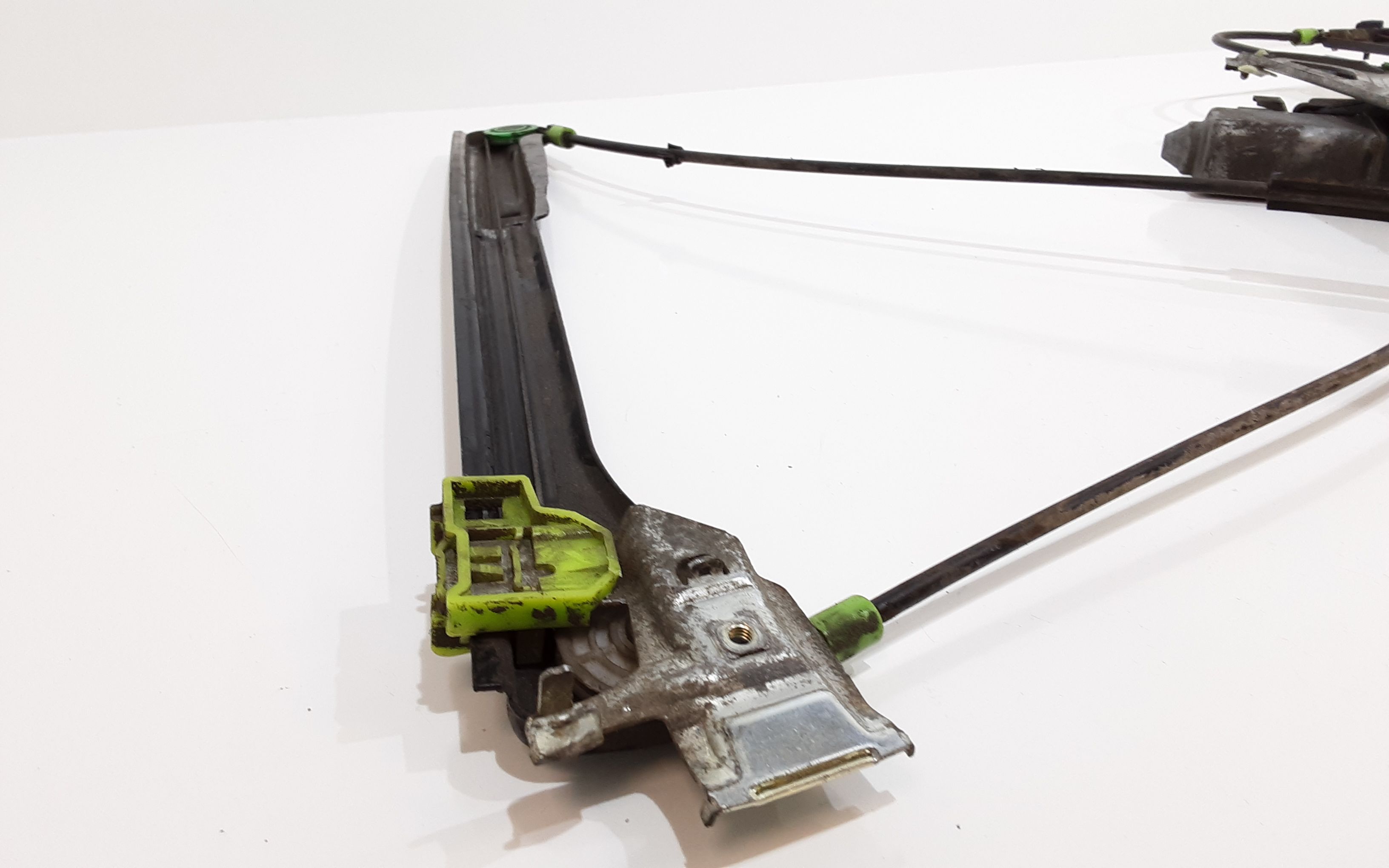 Cremagliera anteriore sinistra Guida AUDI A4 Avant (8E) 1 serie