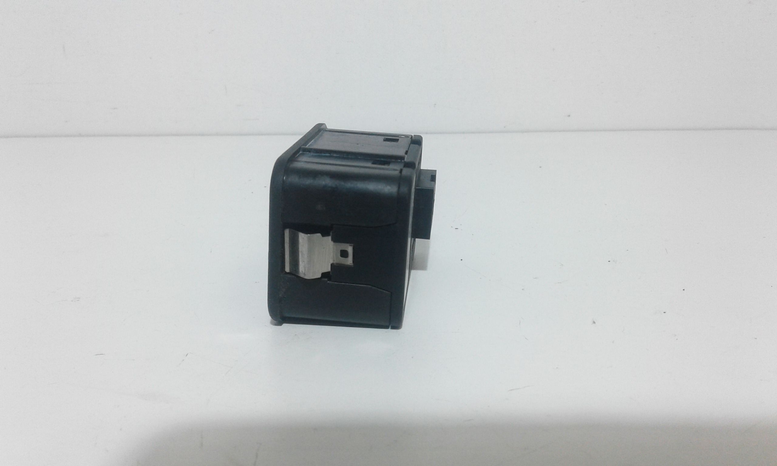 Pulsantiera Anteriore Sinistra Guida OPEL Meriva 1 Serie