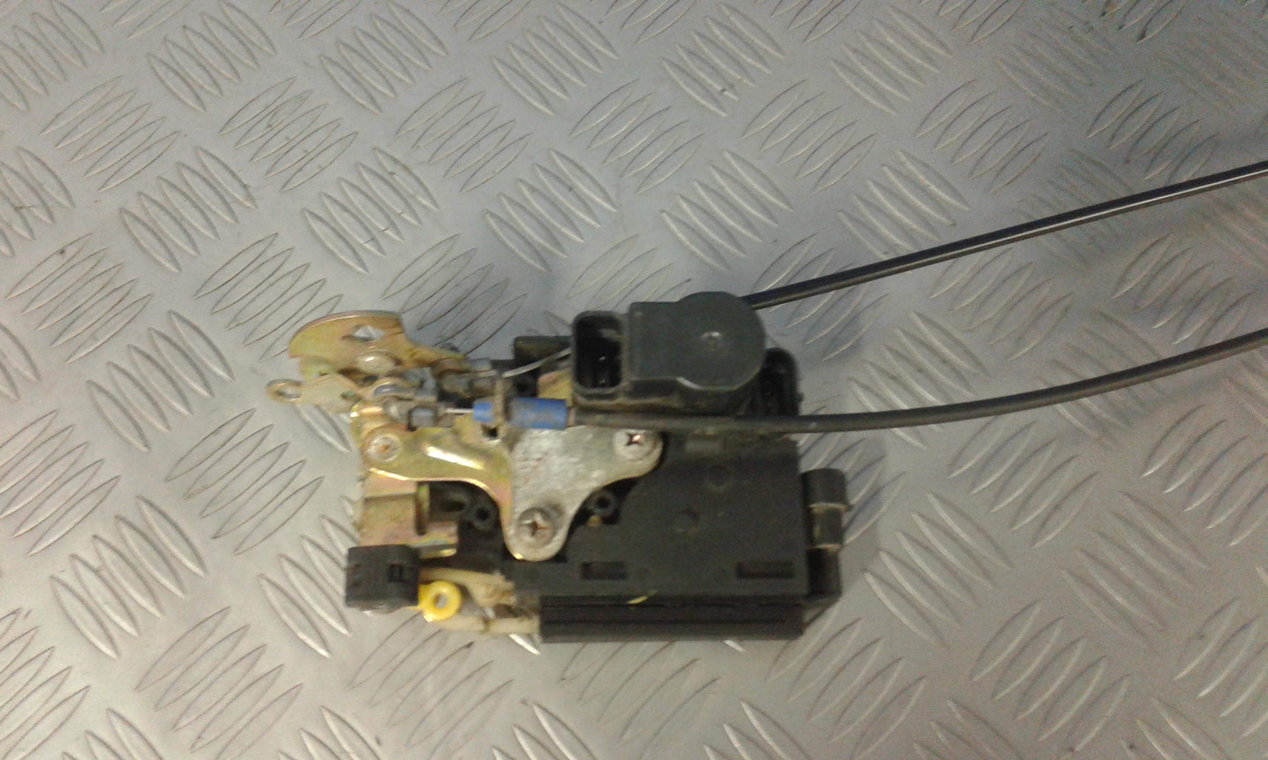 Serratura Anteriore Sinistra DR 5 1 Serie