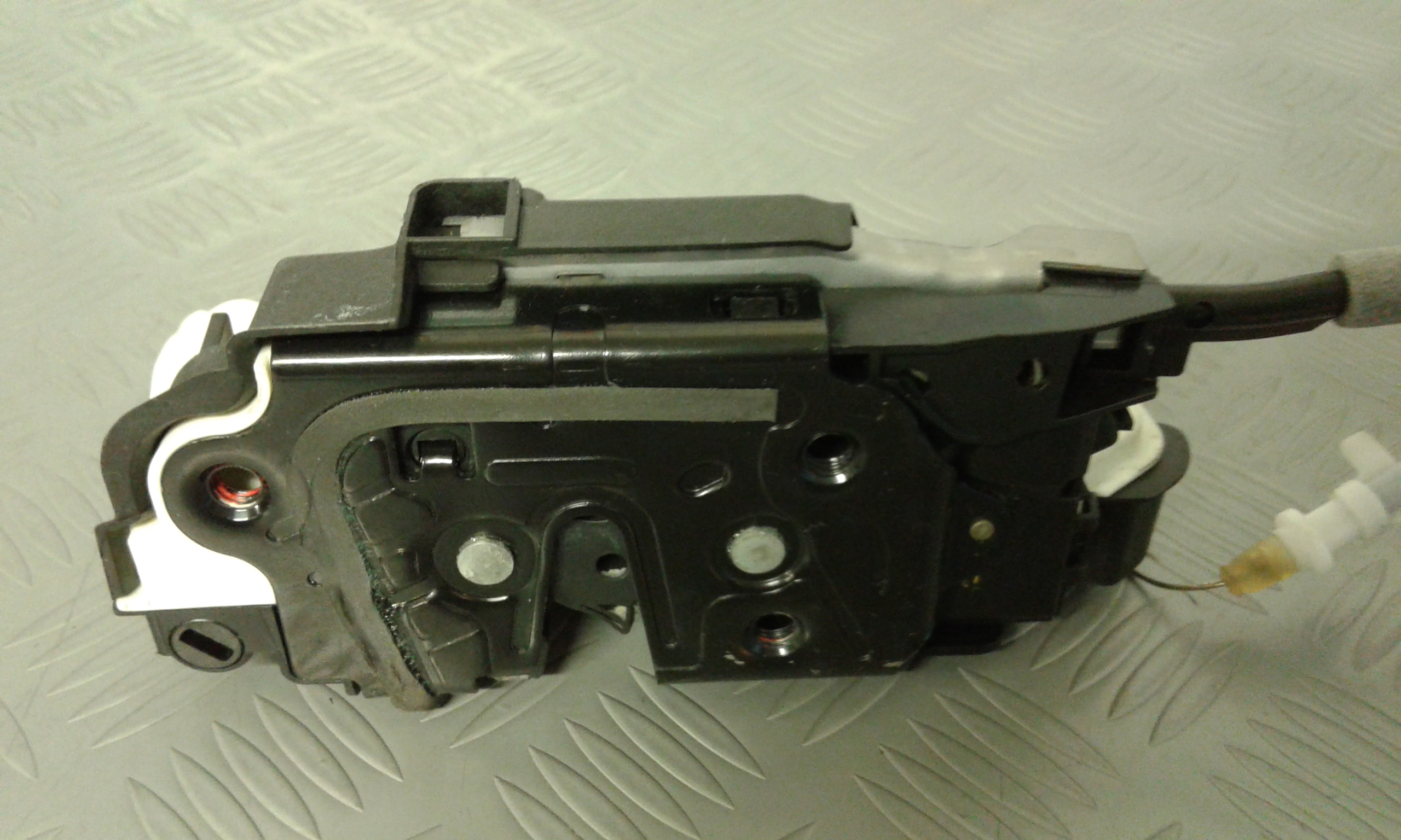 Serratura Anteriore Sinistra VOLKSWAGEN Tiguan 2 Serie