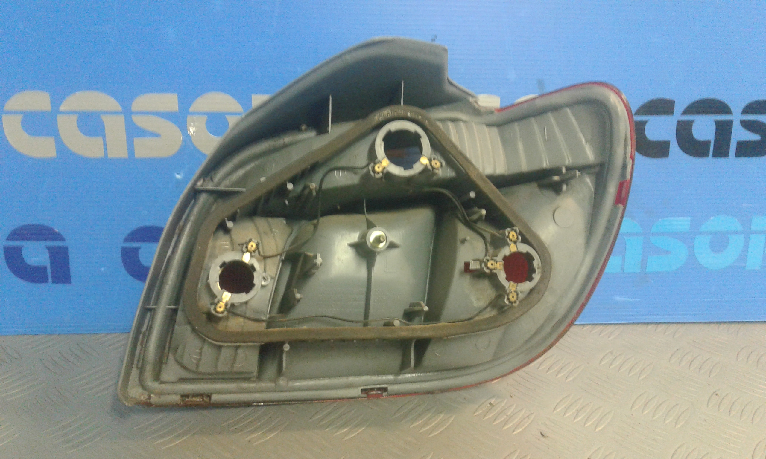 Stop Posteriore sinistro lato Guida TOYOTA Yaris 1 Serie