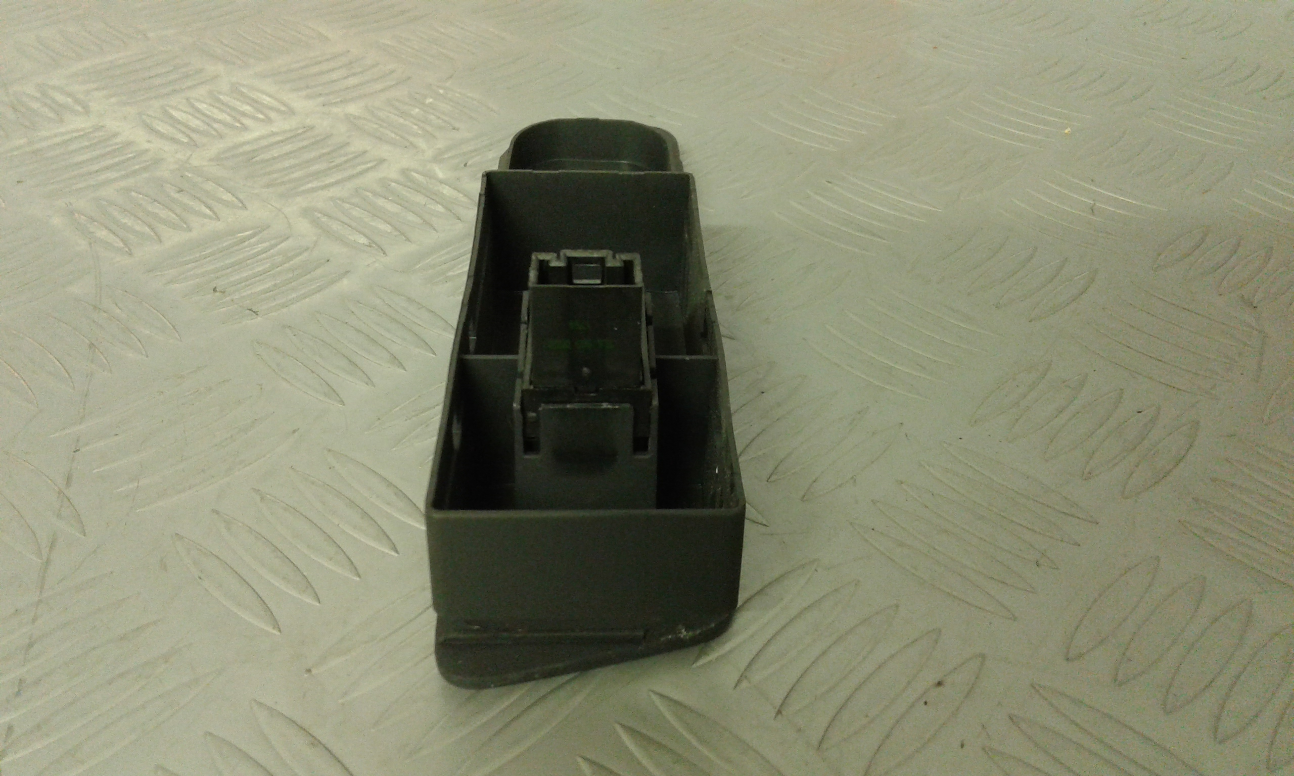 Pulsantiera Anteriore Destra Passeggero VOLKSWAGEN Tiguan 2 Serie