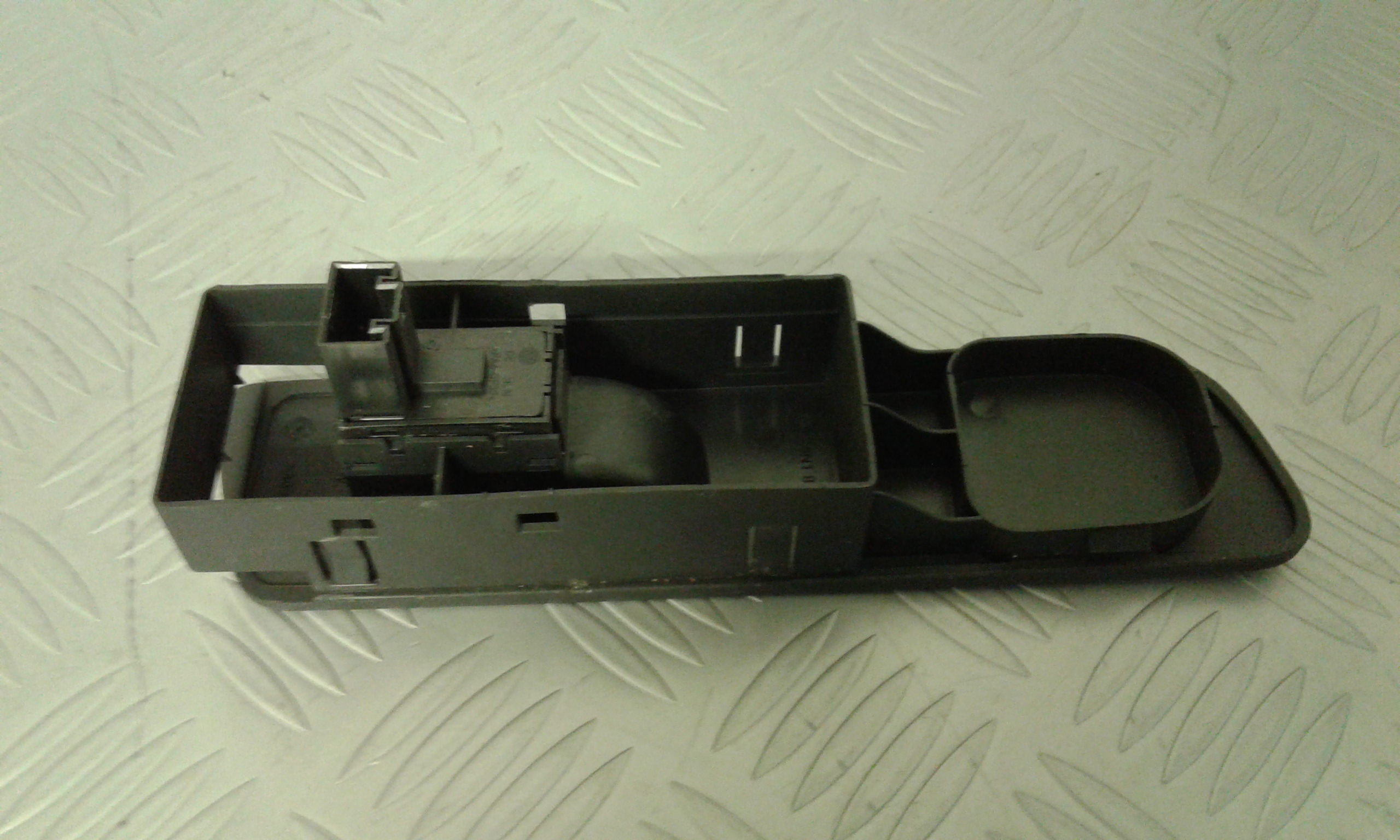 Pulsantiera Anteriore Destra Passeggero VOLKSWAGEN Tiguan 2 Serie