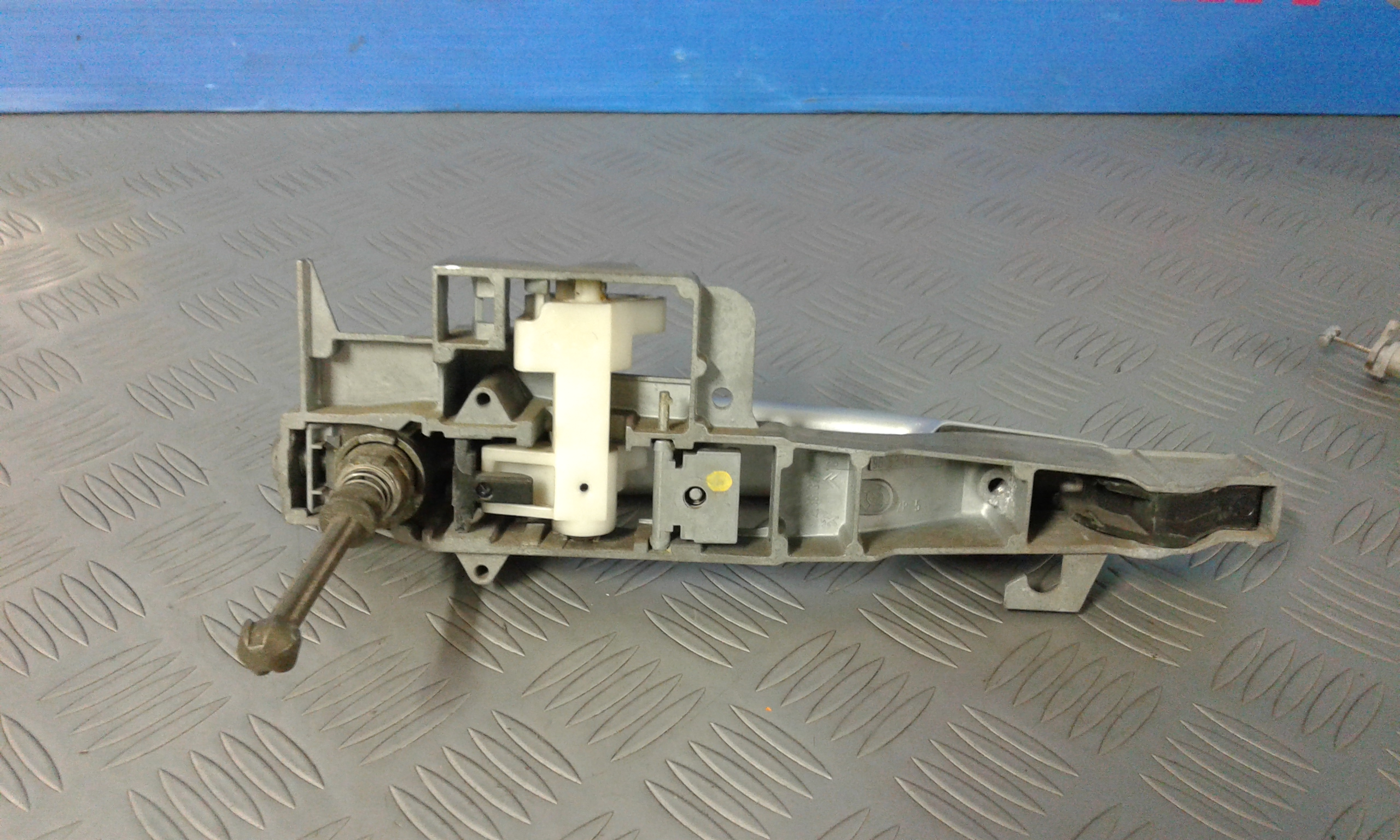 Maniglia esterna Anteriore Sinistra PEUGEOT 407 S. Wagon