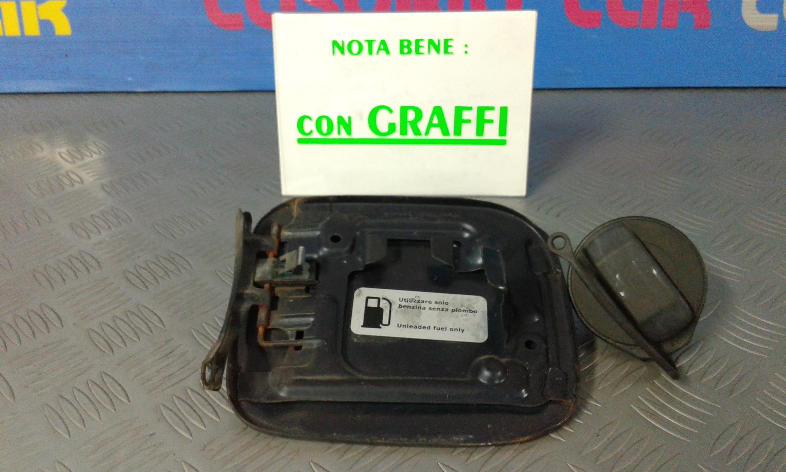 Sportellino Carburante DR 5 1 Serie