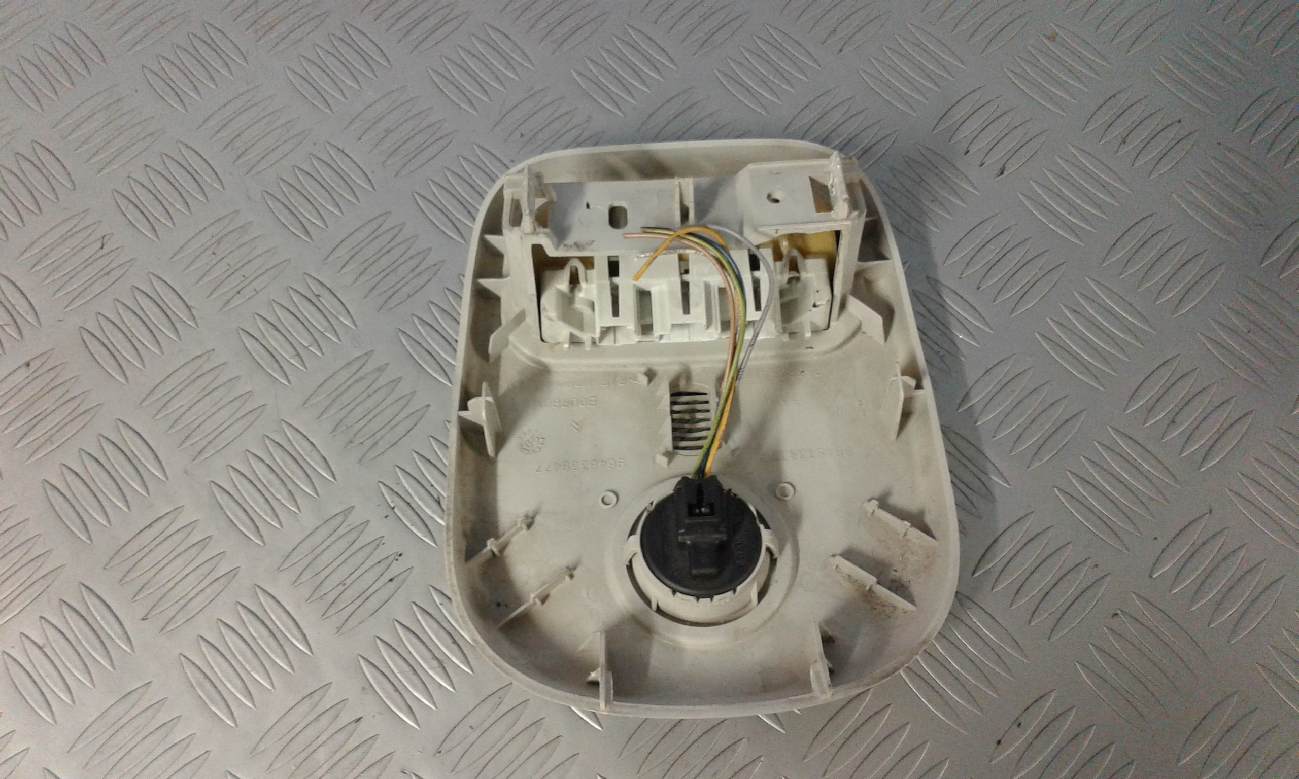 Luce di cortesia anteriore PEUGEOT 407 S. Wagon