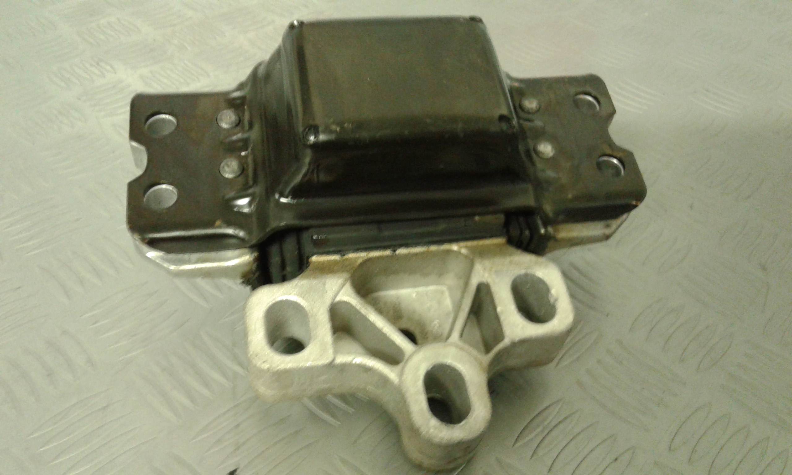 Supporti Motore VOLKSWAGEN Tiguan 2 Serie