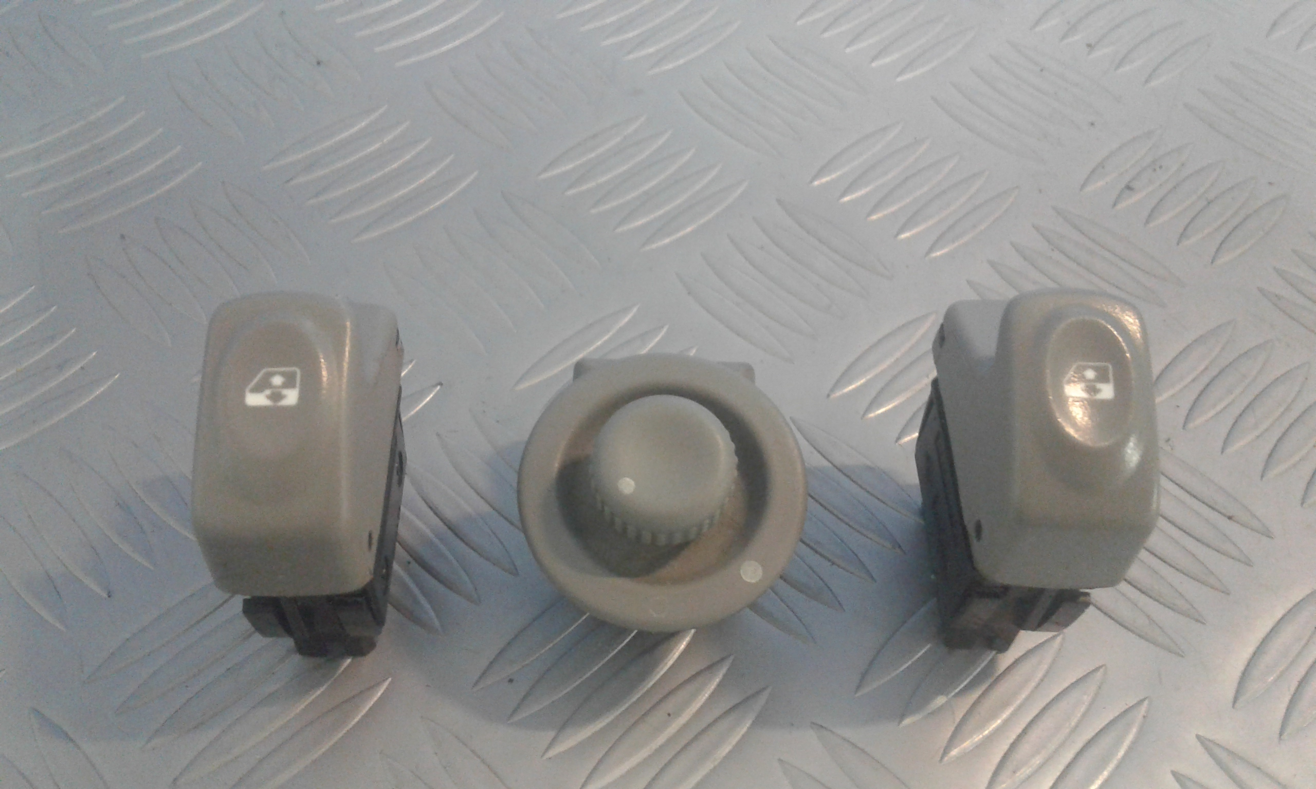 Pulsantiera Posteriore Sinistra RENAULT Twingo 3 Serie