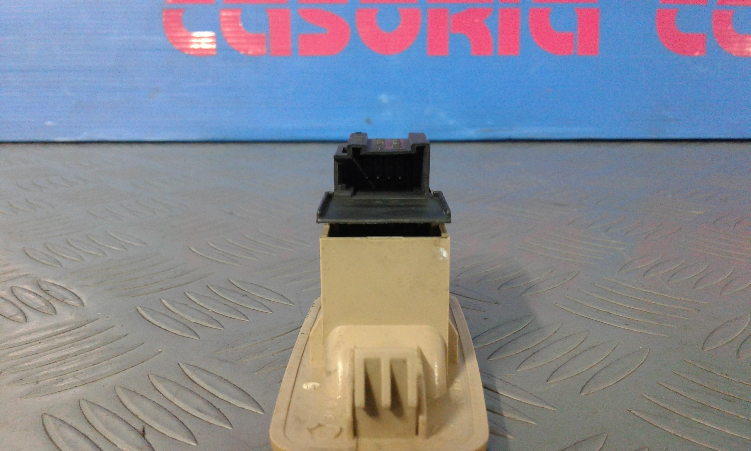 Pulsantiera Posteriore Destra DR 5 1 Serie