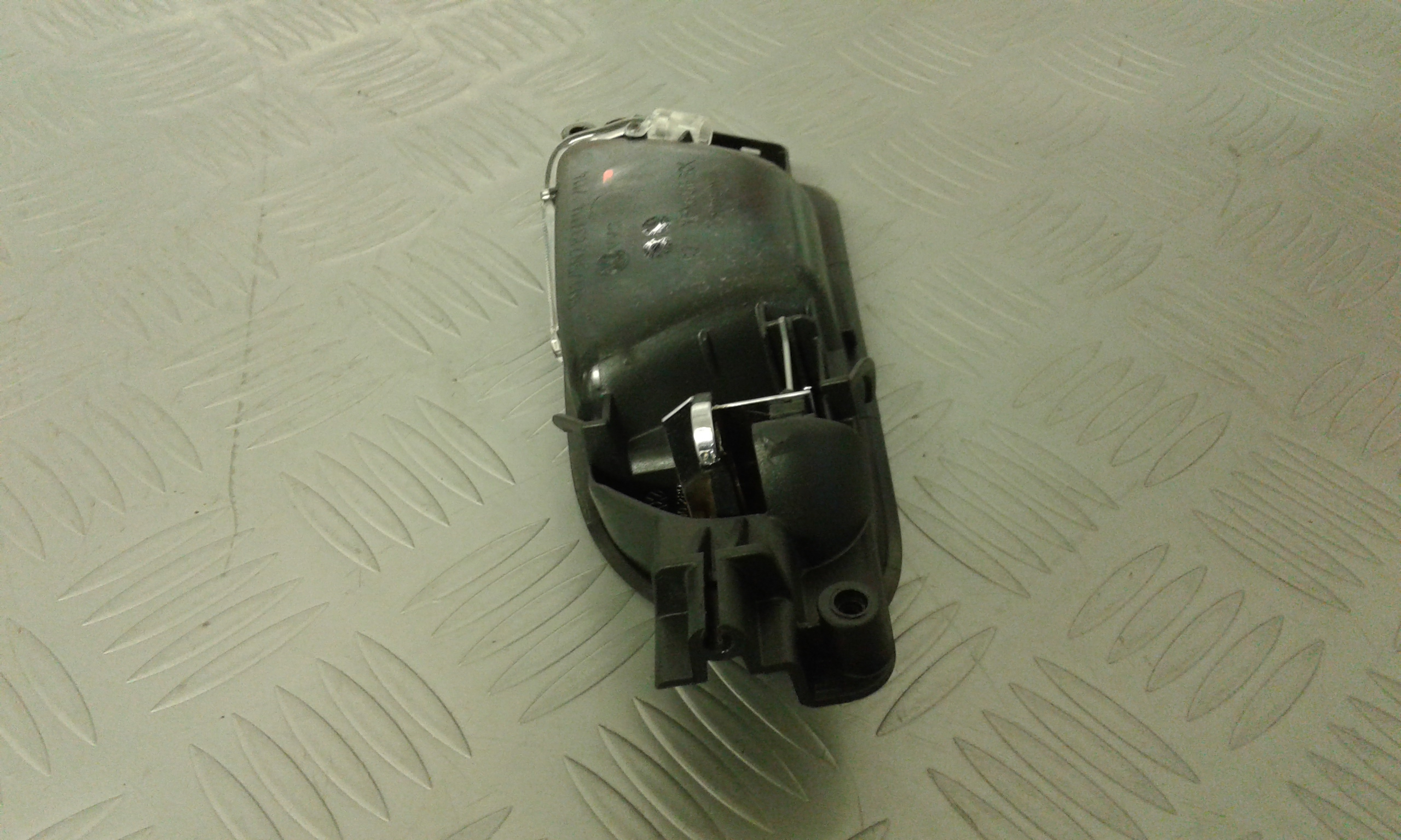 Maniglia interna Anteriore Destra VOLKSWAGEN Tiguan 2 Serie