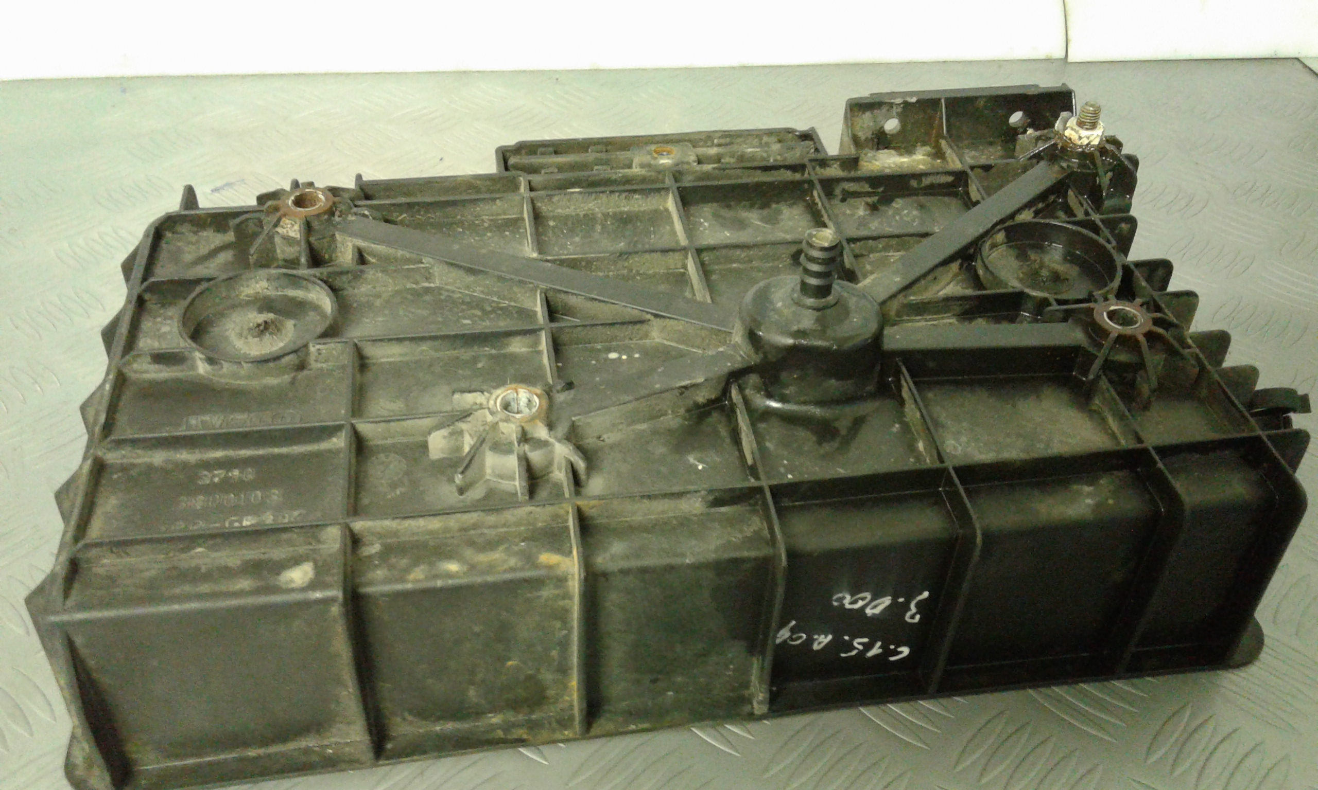 Alloggio Batteria IVECO Daily 4 Serie