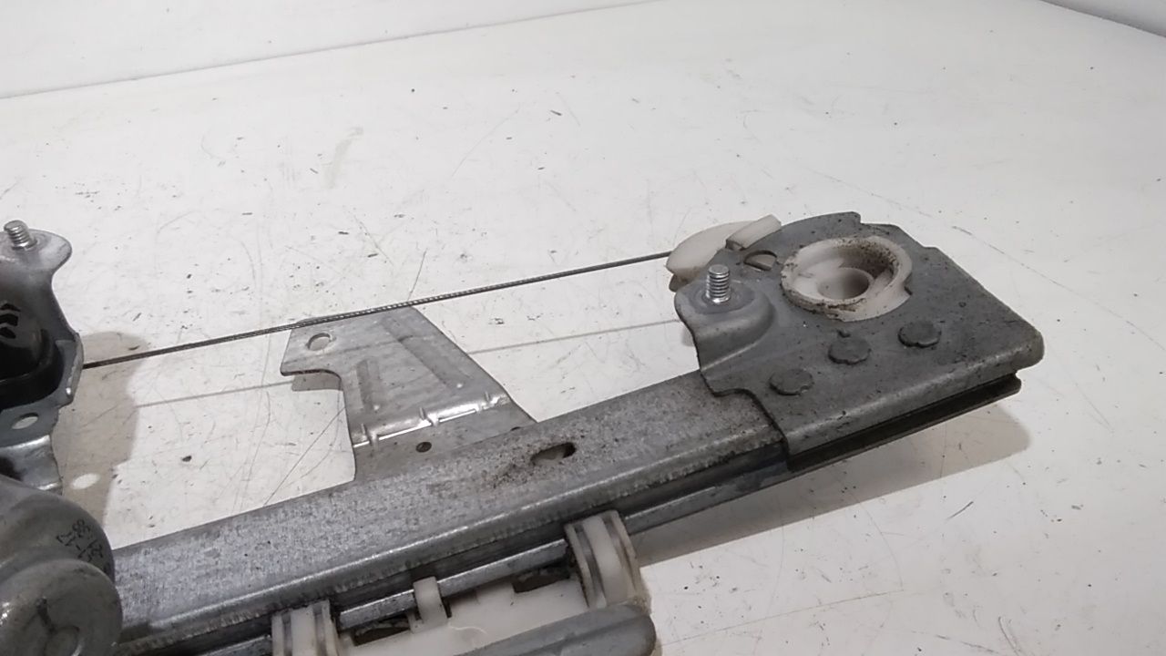 Cremagliera anteriore sinistra Guida TOYOTA Aygo 1 Serie