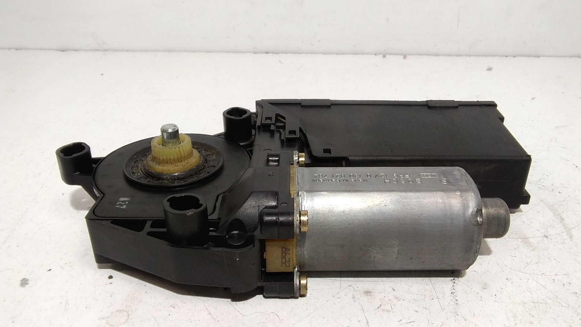 Motorino Alzavetro anteriore destra AUDI A4 Berlina (8E)  Serie