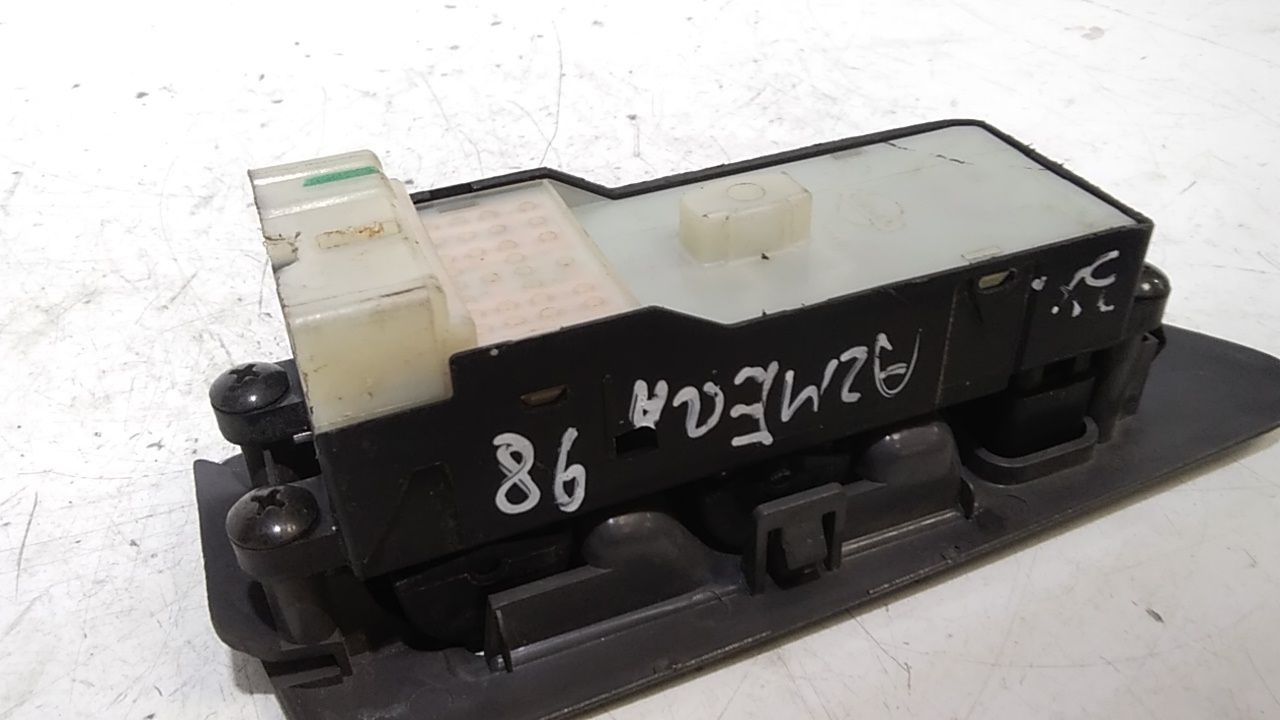 Pulsantiera anteriore sinistra Guida NISSAN Almera 1 Serie