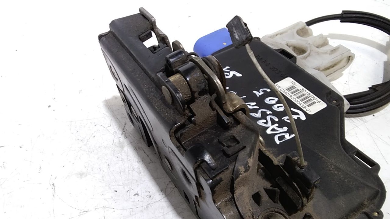 Serratura Anteriore Sinistra VOLKSWAGEN Passat Berlina 3 Serie