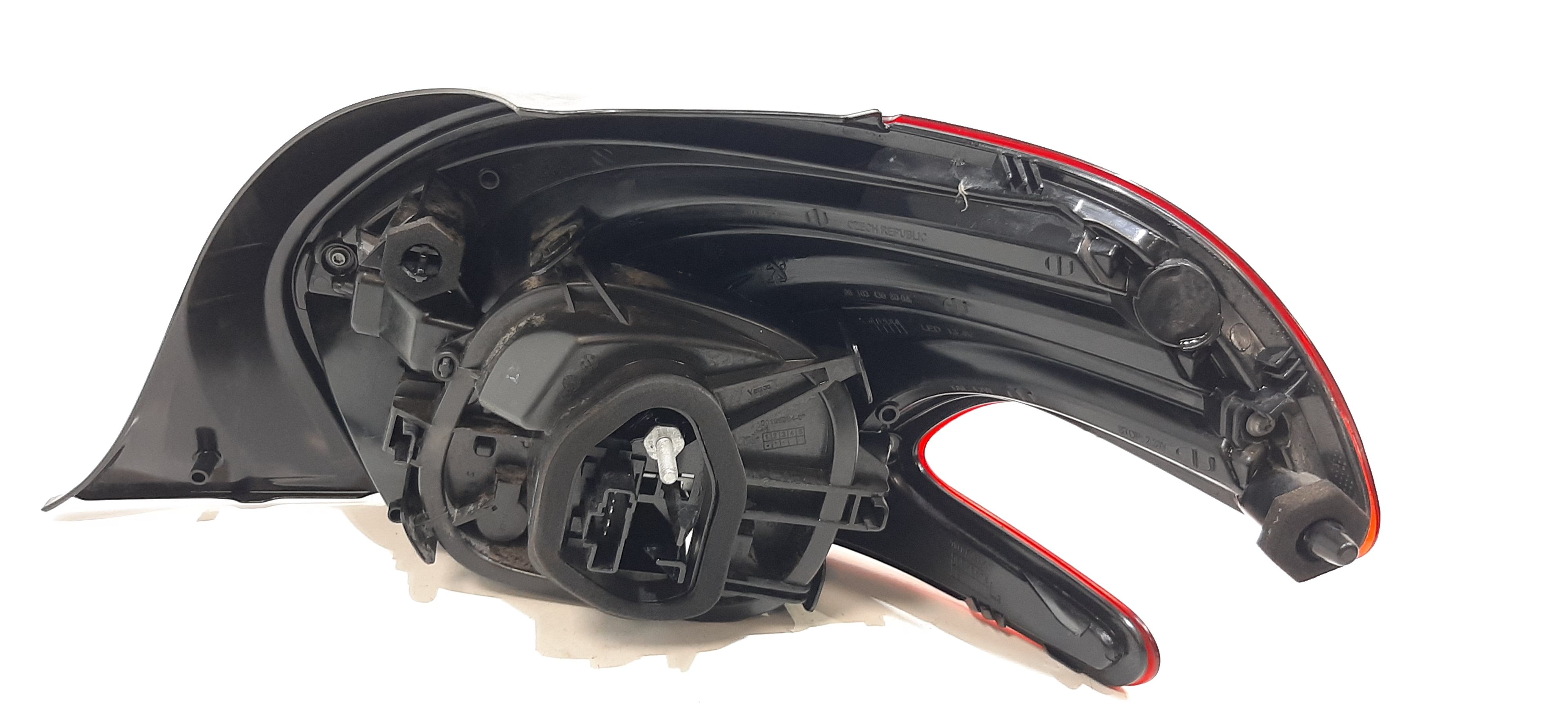 Stop fanale Posteriore sinistro lato Guida PEUGEOT 208 Serie (12>19)