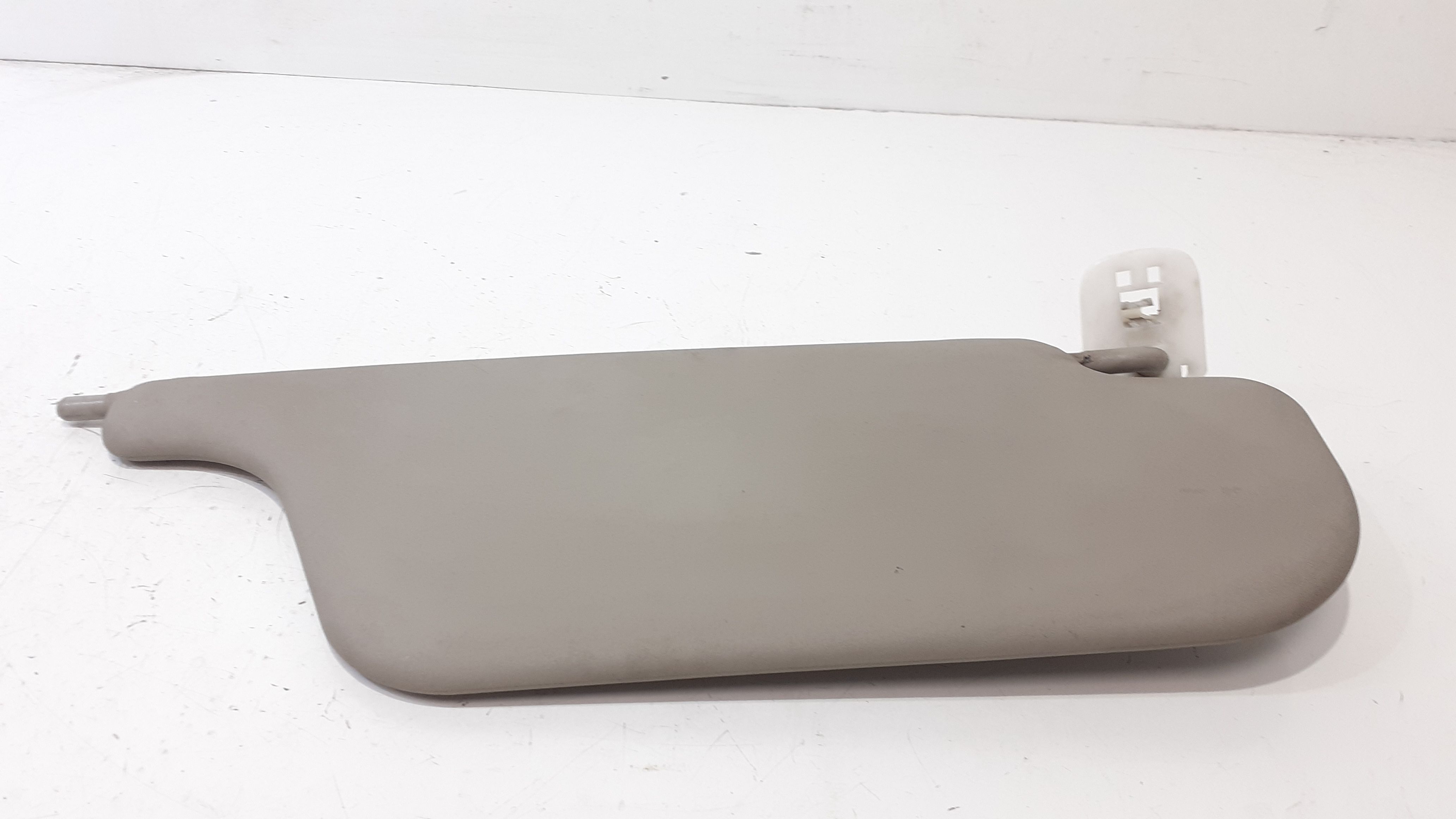 Parasole aletta anteriore Lato Guida RENAULT Clio Serie (04>08)