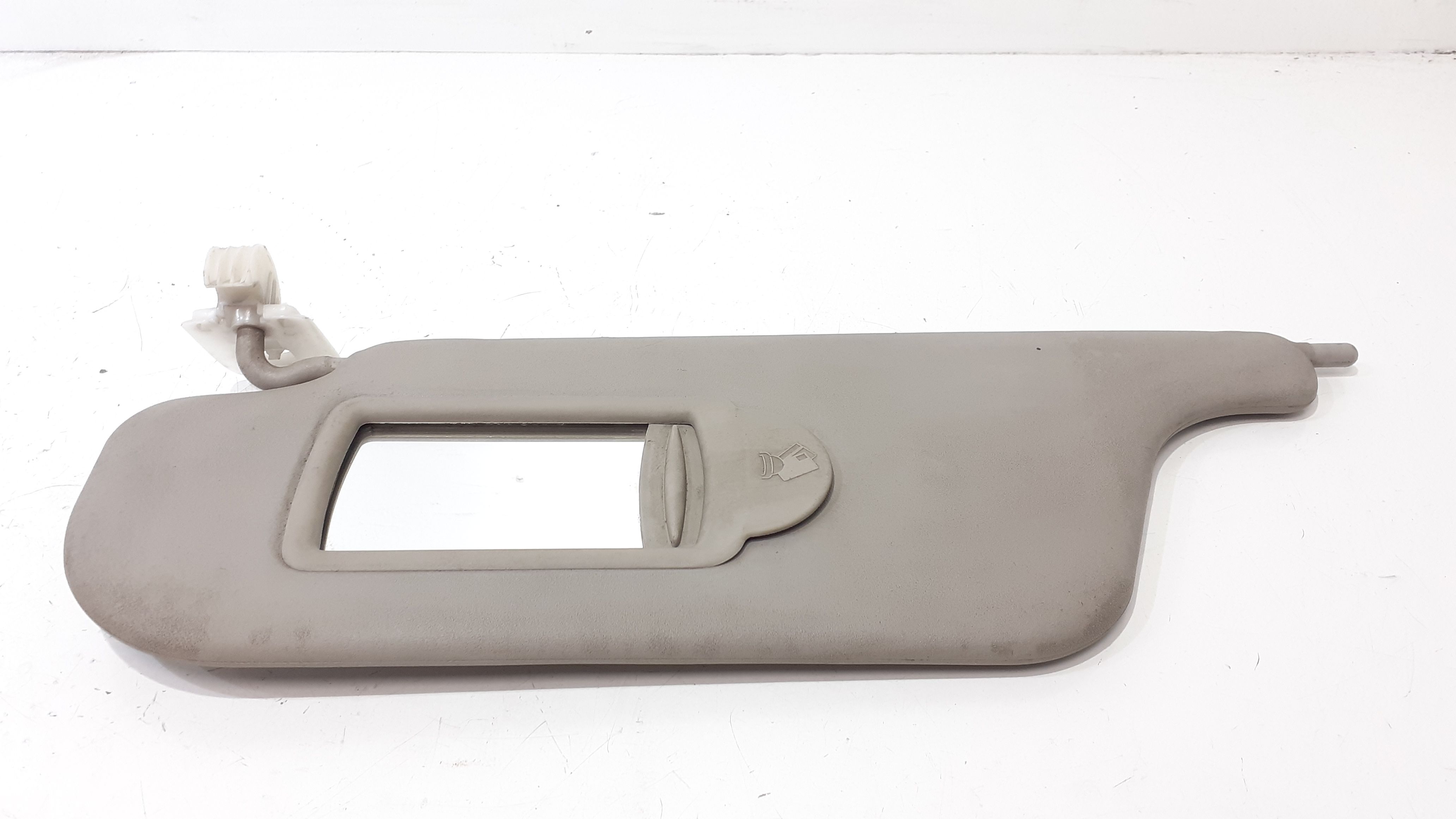 Parasole aletta anteriore Lato Guida RENAULT Clio Serie (04>08)