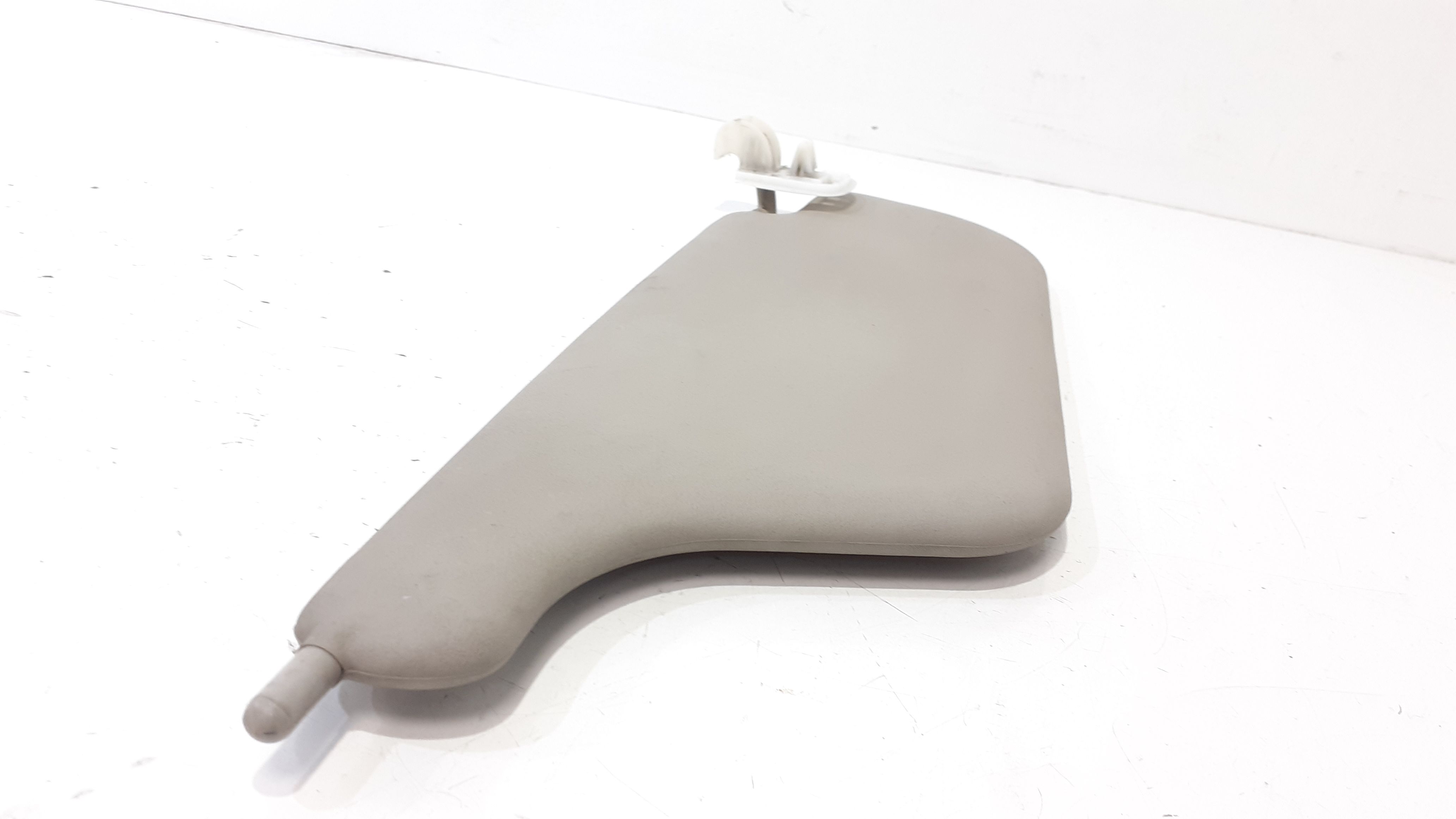 Parasole aletta anteriore Lato Guida RENAULT Clio Serie (04>08)