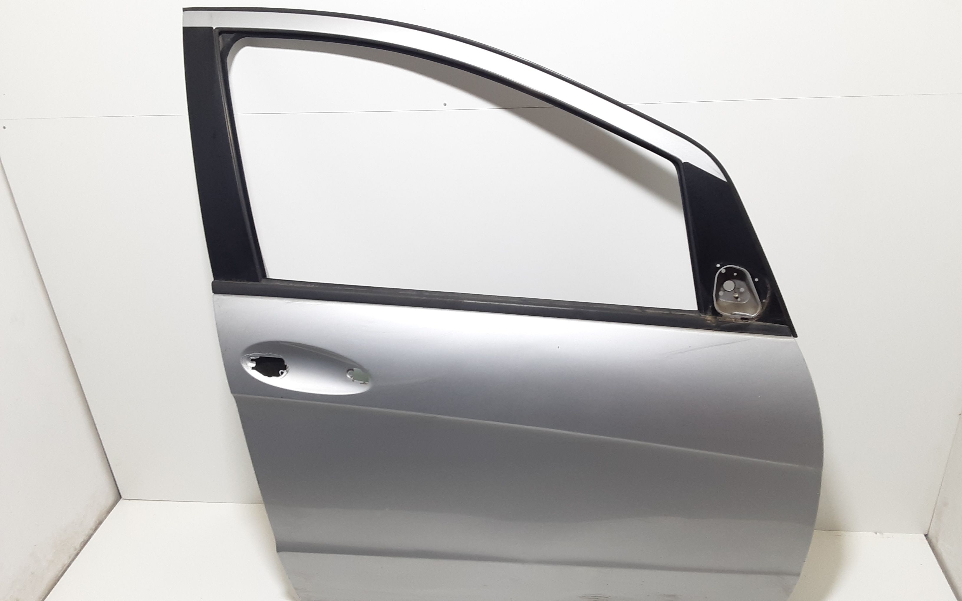 Portiera anteriore Destra MERCEDES Classe A W169 3 Serie