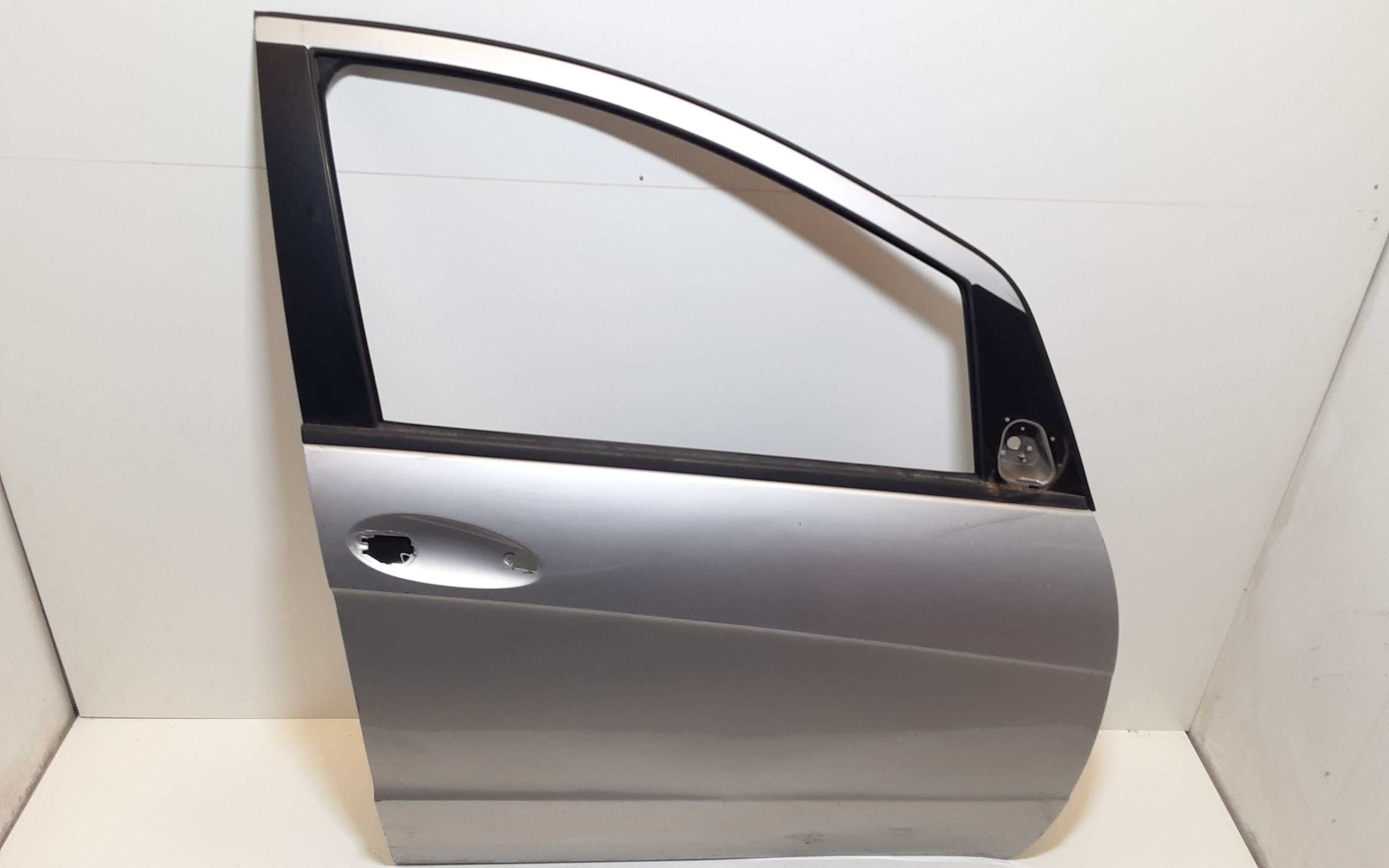 Portiera anteriore Destra MERCEDES Classe A W169 3 Serie
