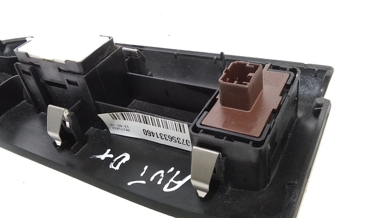 Pulsantiera Anteriore Destra Passeggero FIAT 500 X 1 Serie