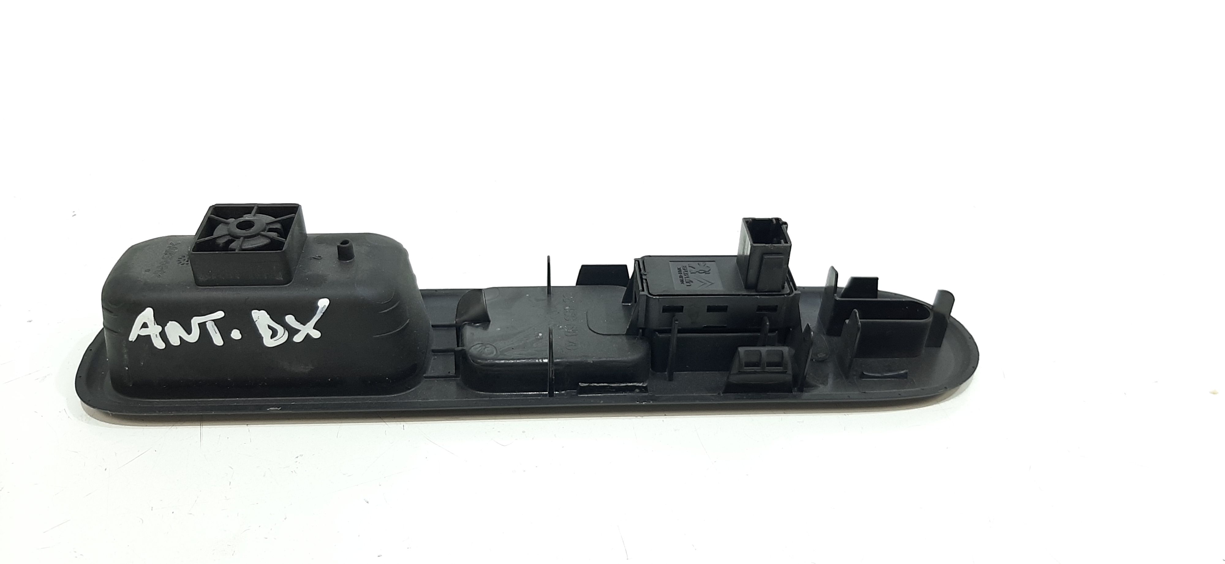 Pulsantiera Anteriore Destra Passeggero PEUGEOT 3008 Serie (09>16)