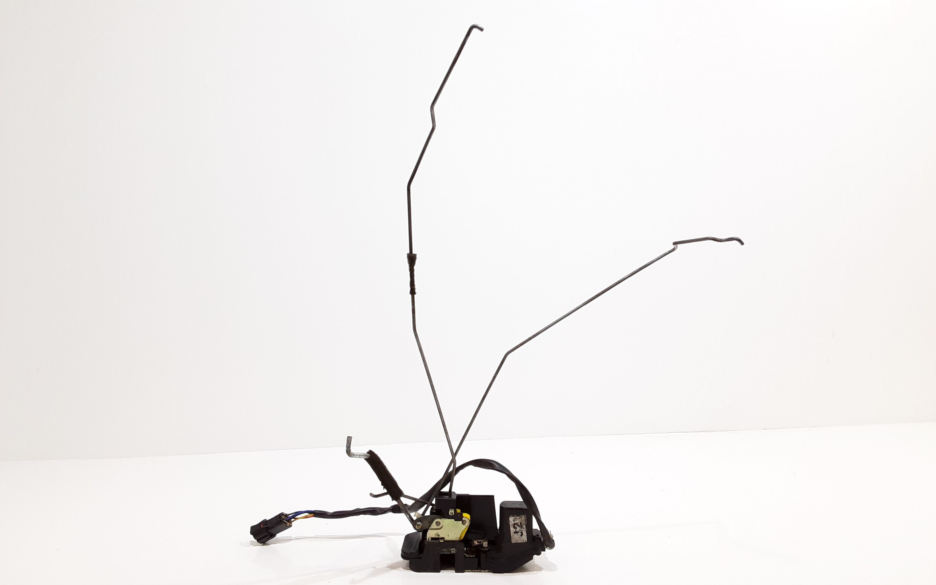 Serratura Anteriore Sinistra KIA Carens 1 Serie