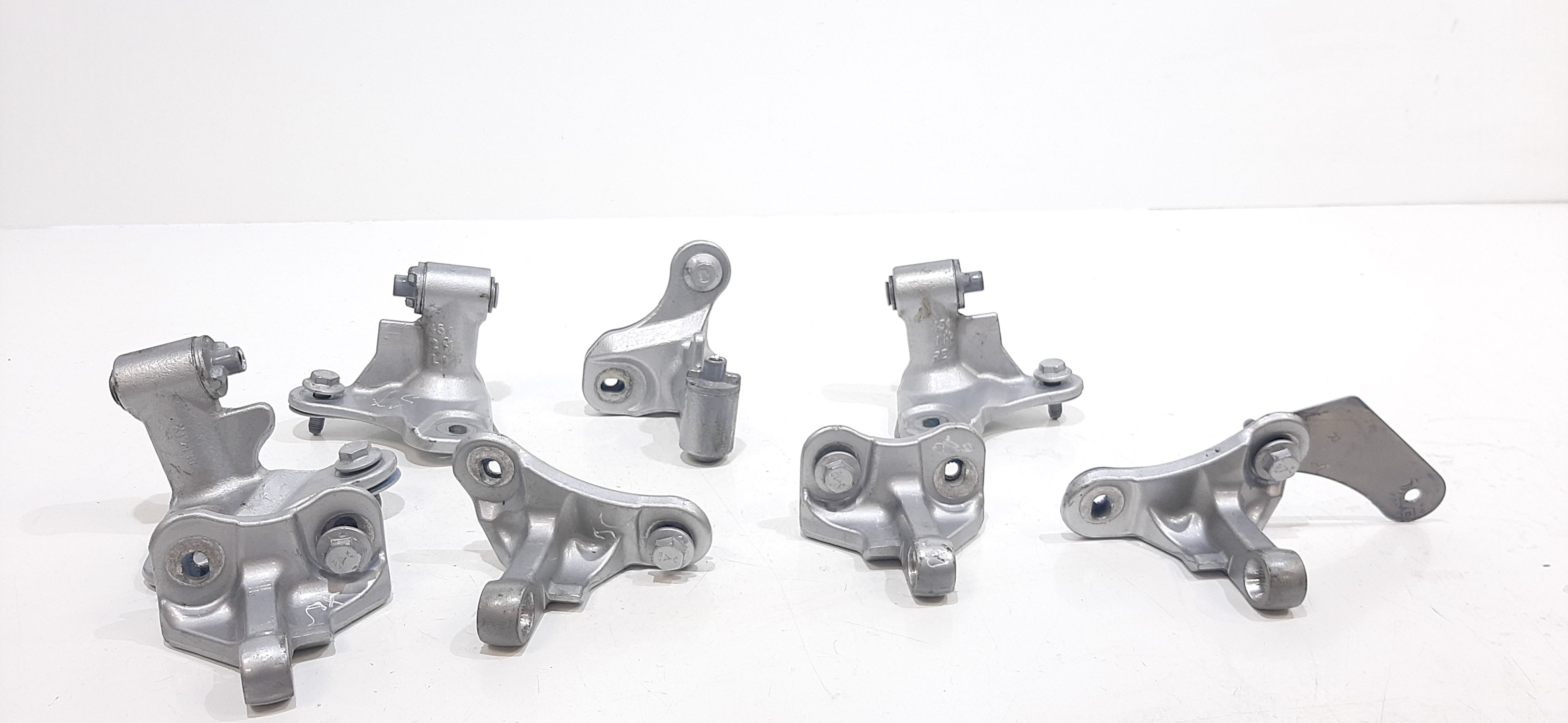 Cerniere Porte MERCEDES GLA Serie