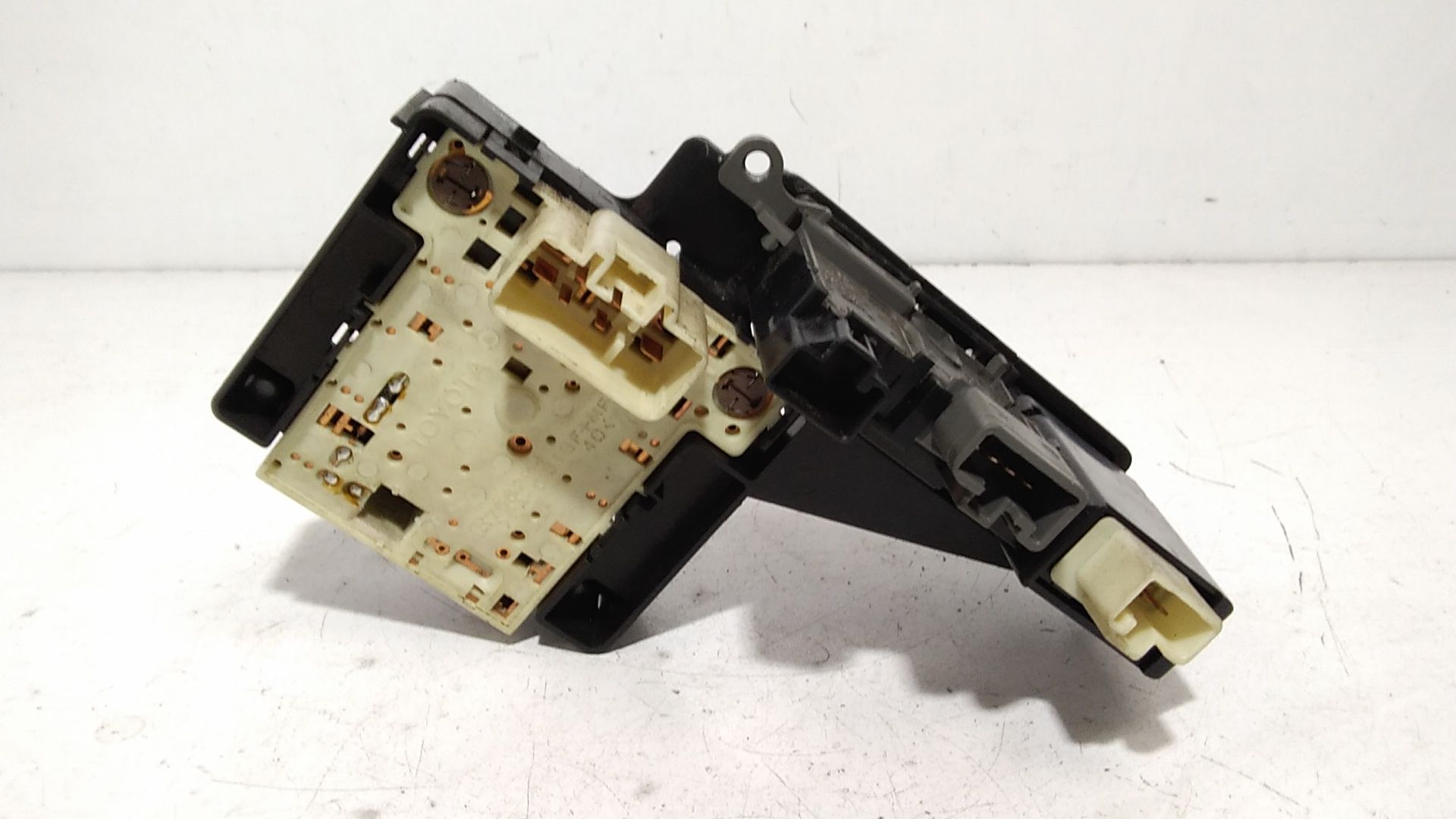 Pulsante luci di emergenza TOYOTA Yaris 1 Serie