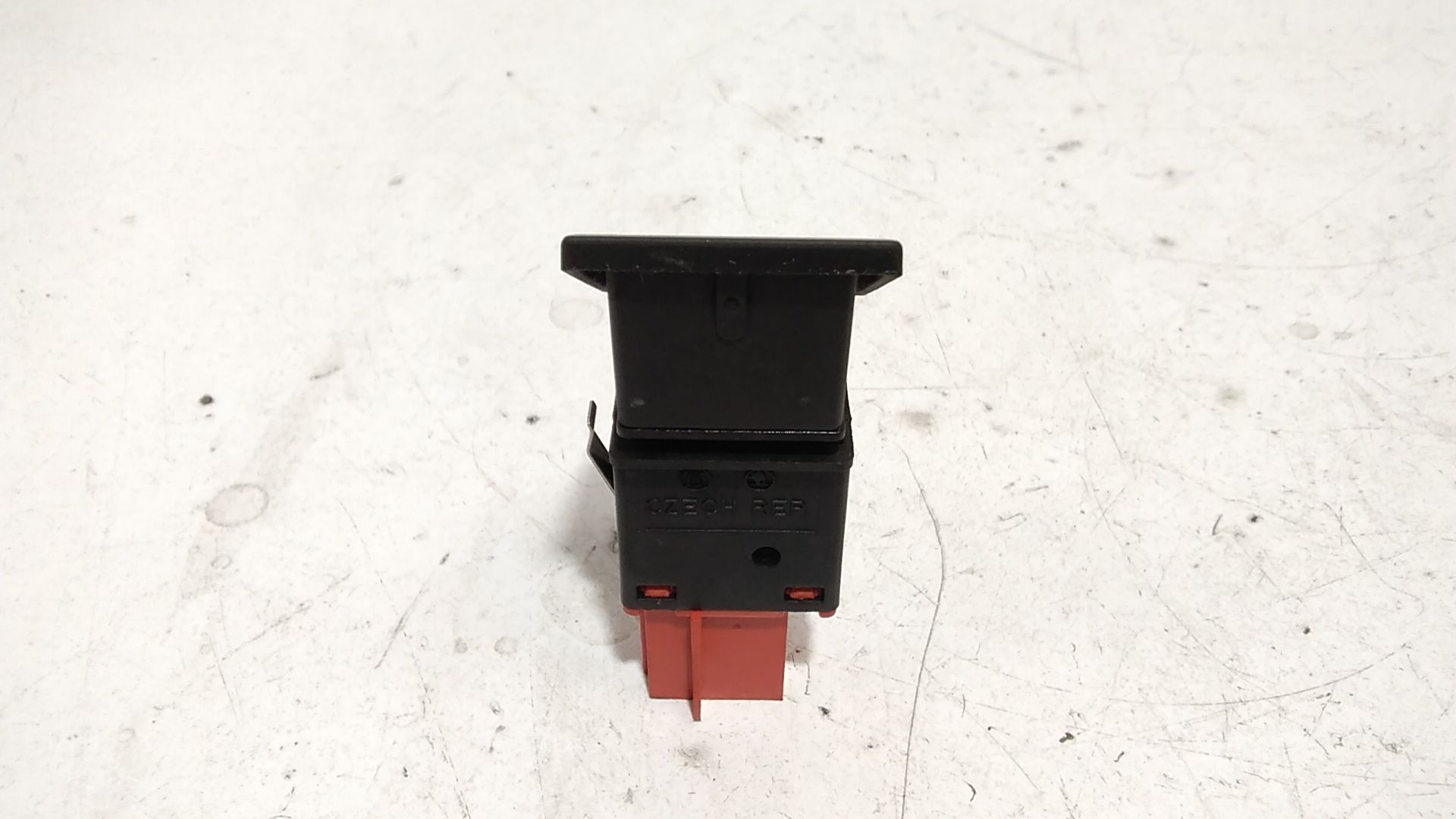 Pulsante luci di emergenza SKODA Fabia S. Wagon 2 Serie