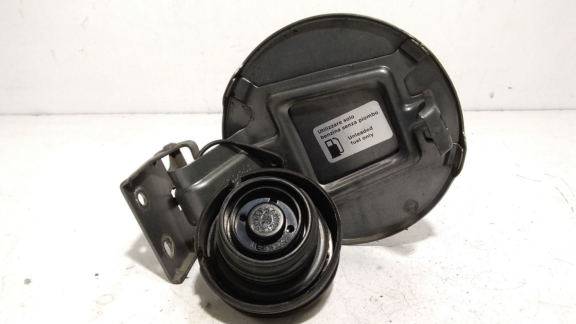 Sportellino Carburante DR 1 1 Serie