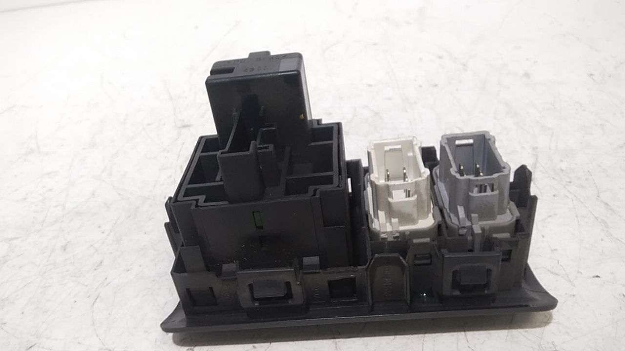 Interruttore comando luci RENAULT Clio Serie (04>08)