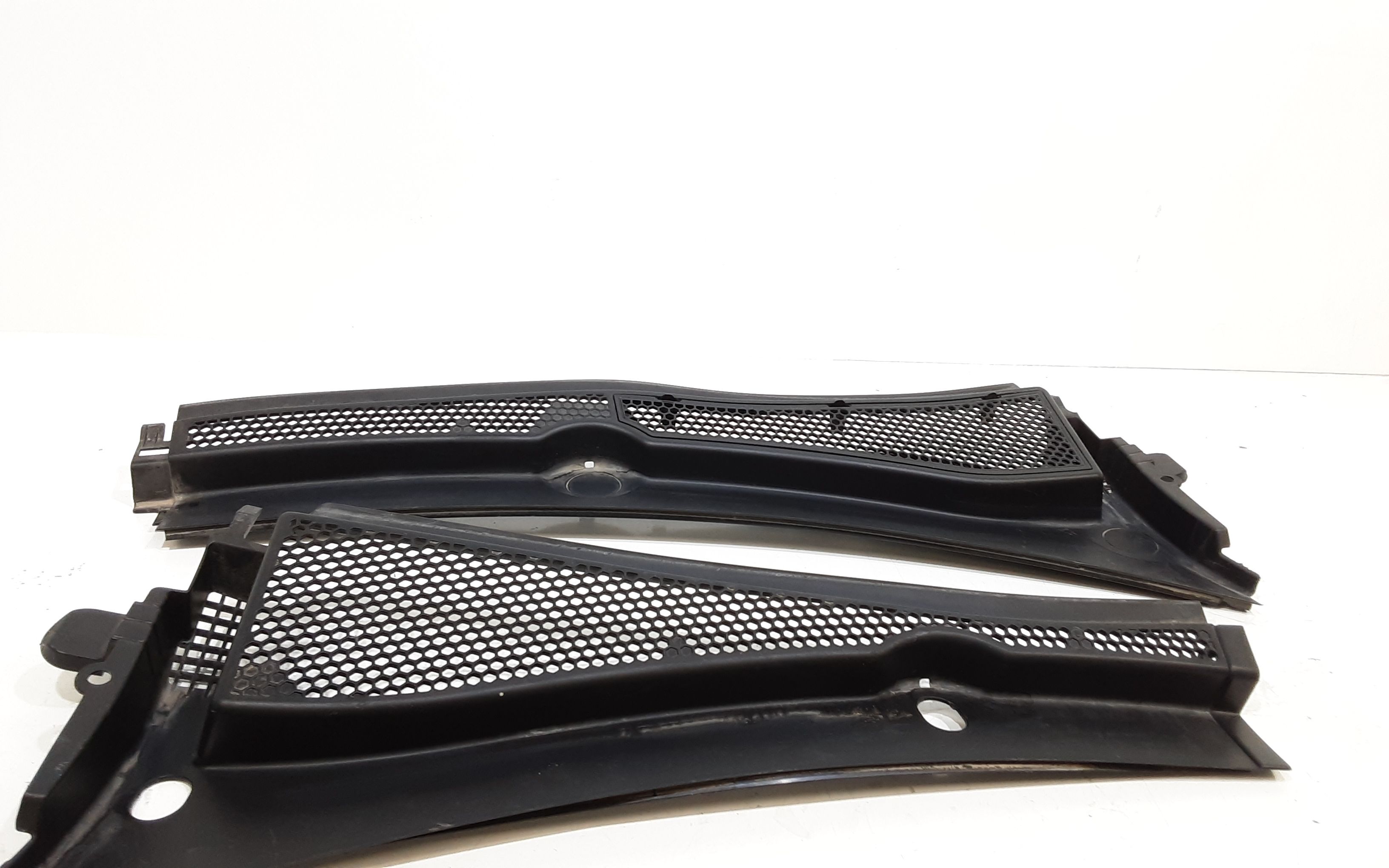 Griglia Gocciolatoio ant. PEUGEOT 208 Serie (12>19)