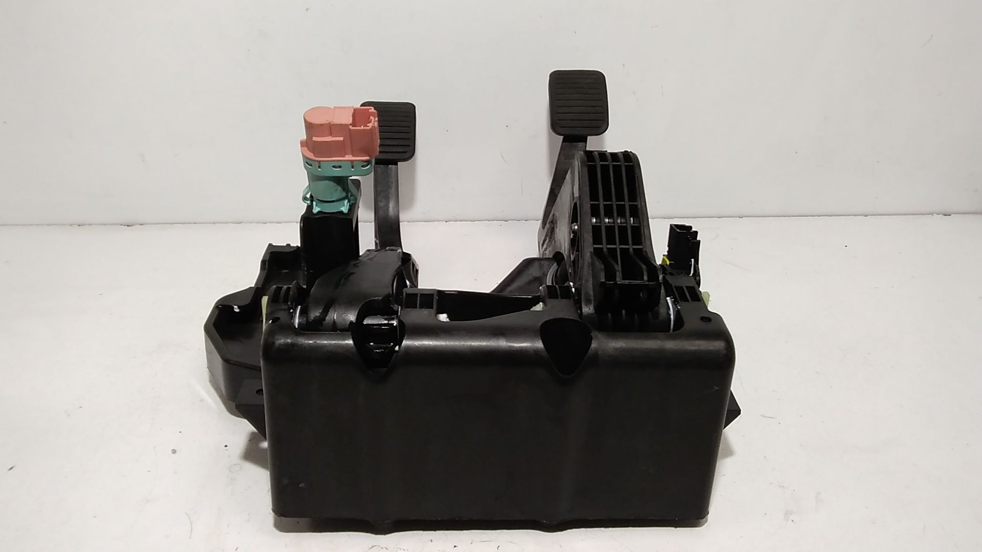 Pedaliera Freno + frizione FIAT Ducato 6 Serie