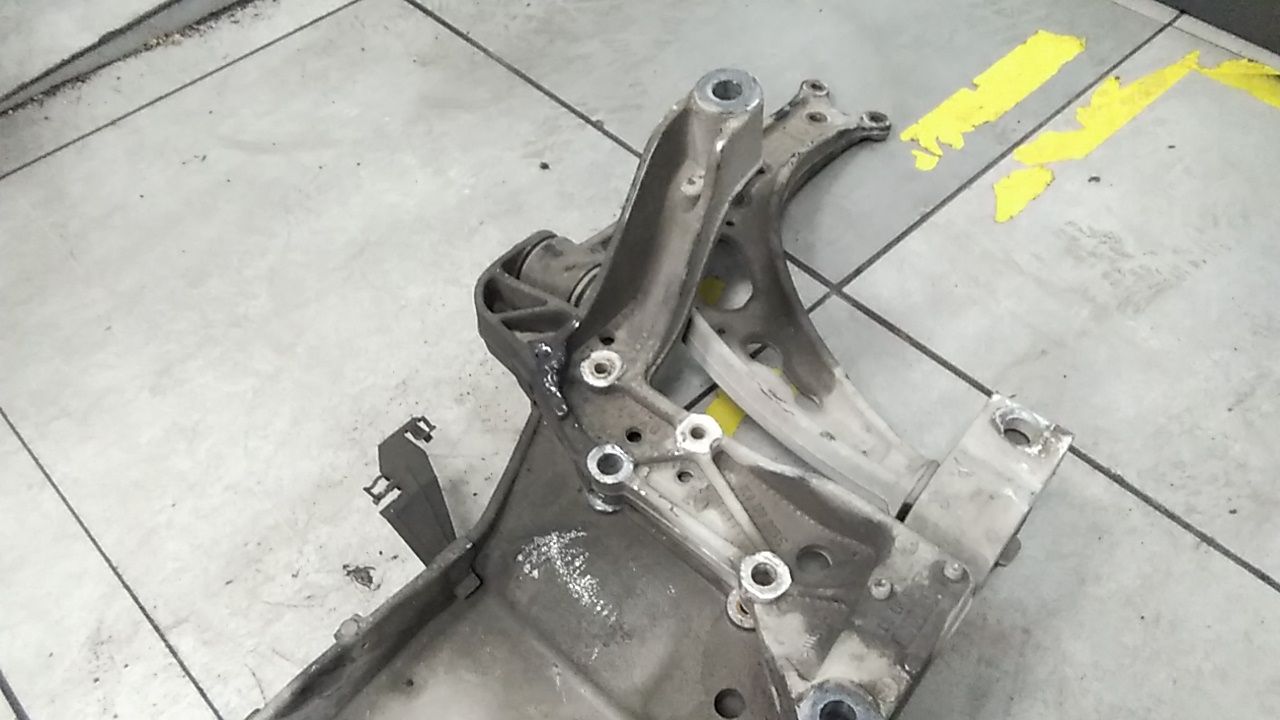 Culla Motore AUDI A3 Sportback (8P)