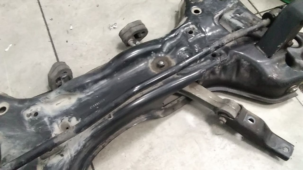 Culla Motore VOLKSWAGEN Polo 5 Serie