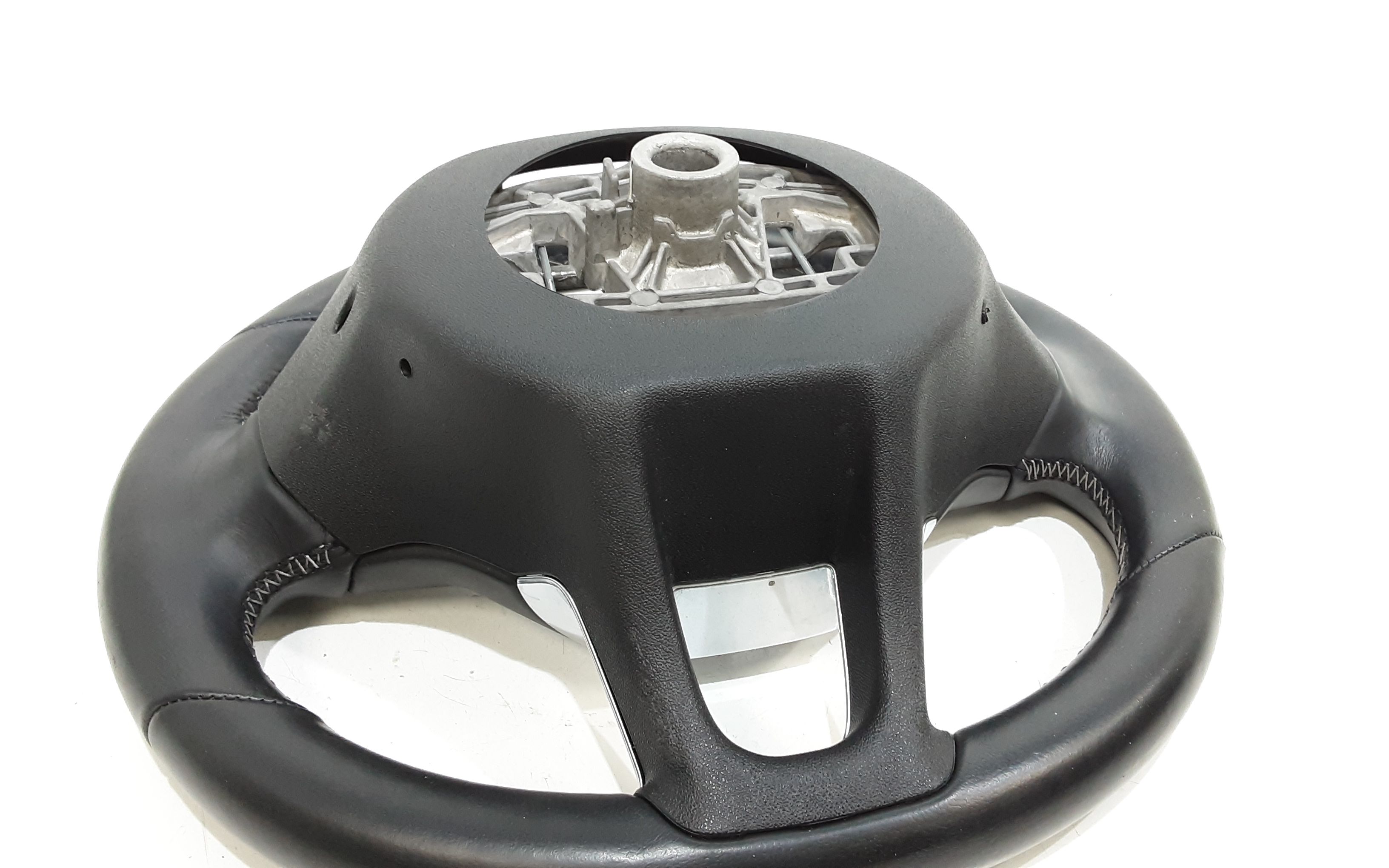 Volante PEUGEOT 208 Serie (12>19)